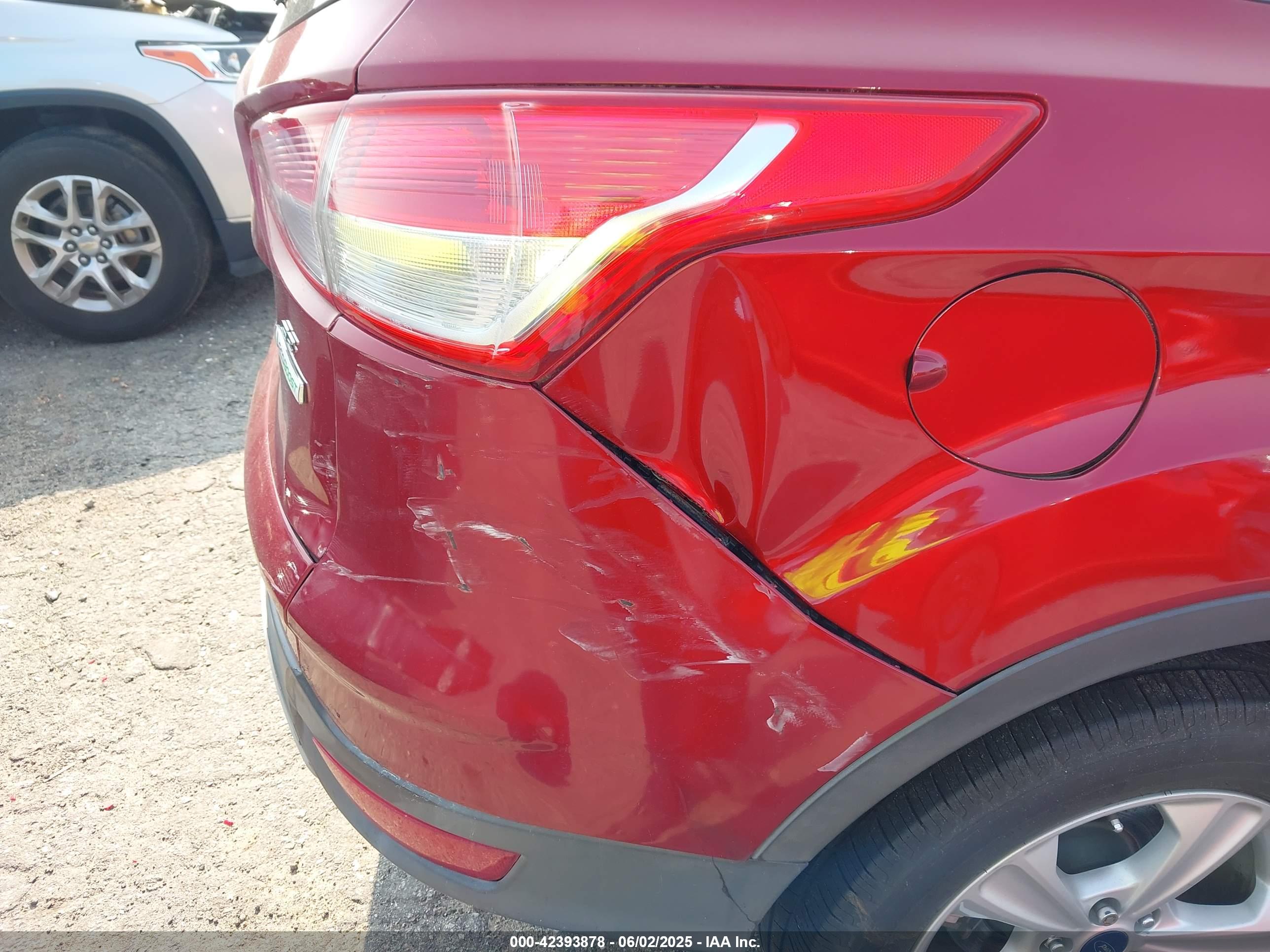 FORD ESCAPE image 6