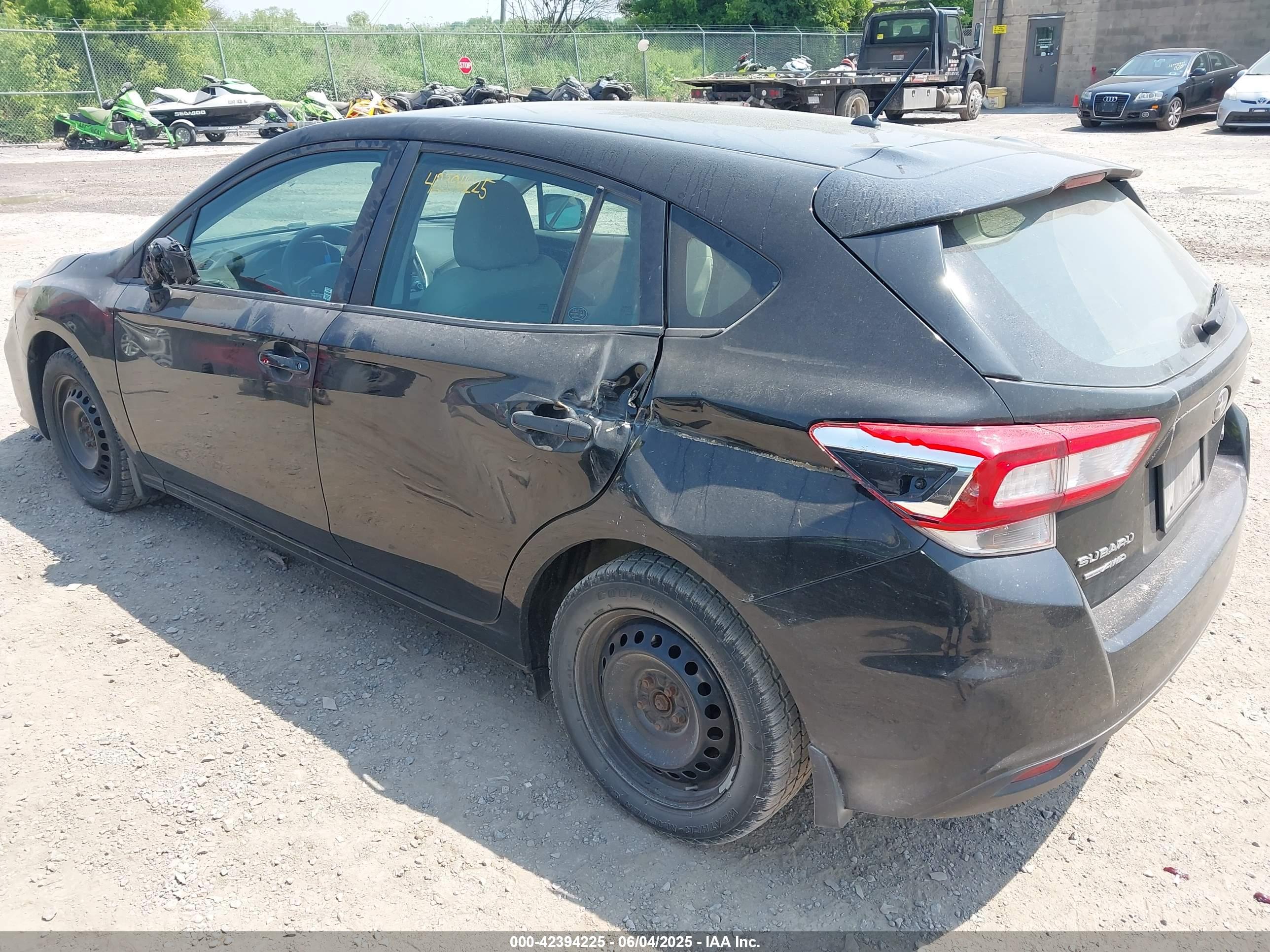 SUBARU IMPREZA image 3