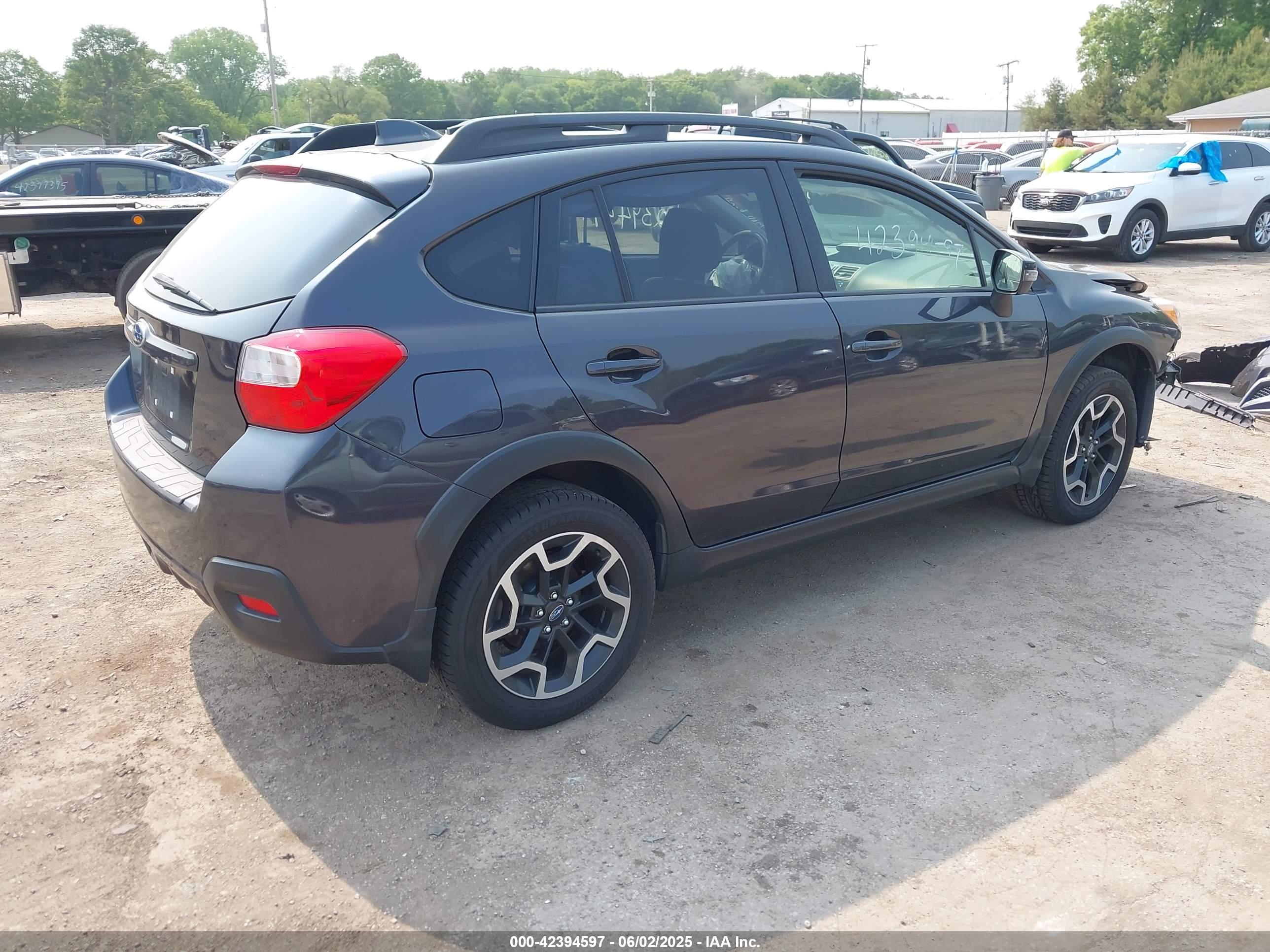 SUBARU CROSSTREK image 4