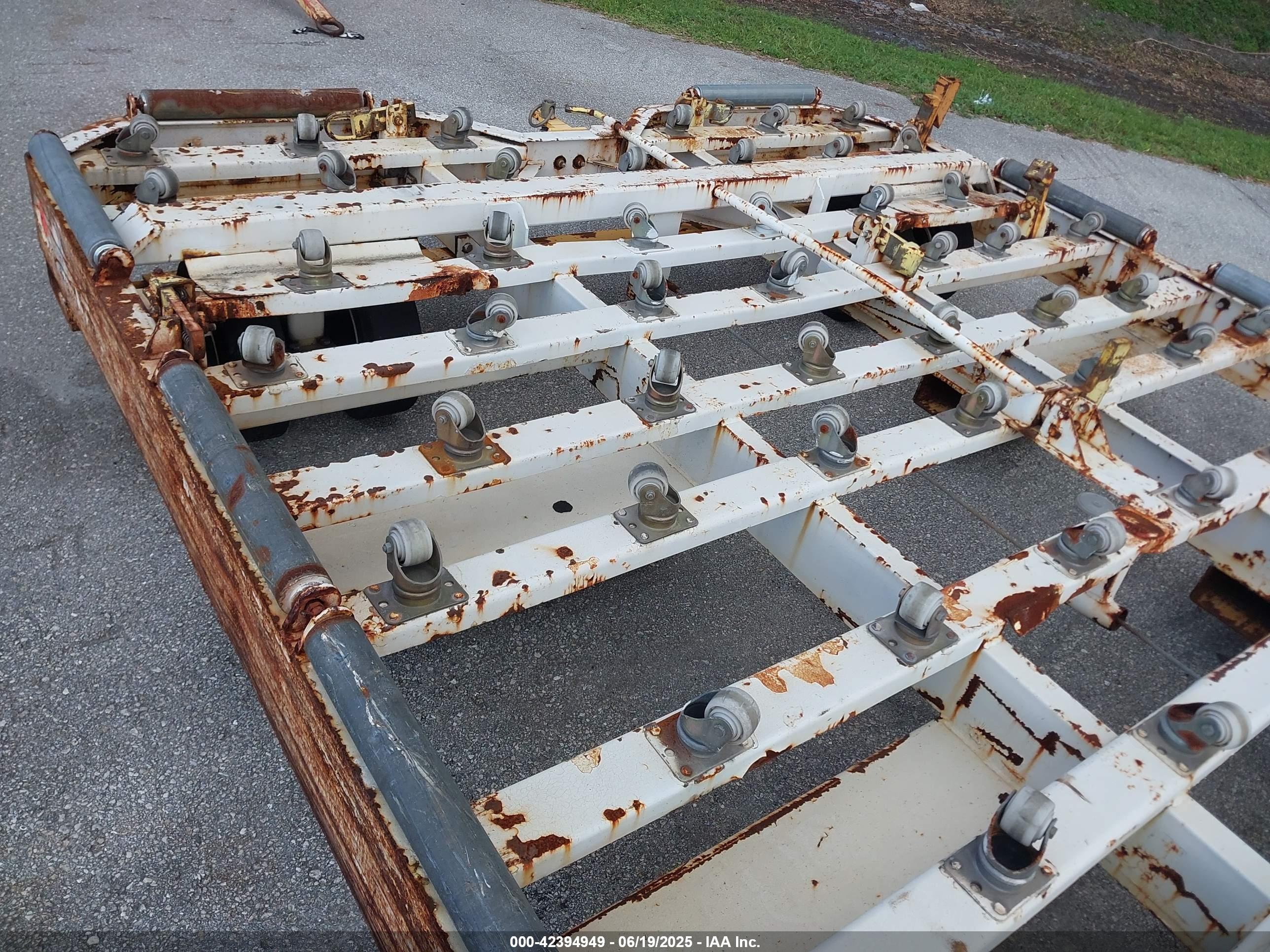 EQUIPMENT STEEL image 8