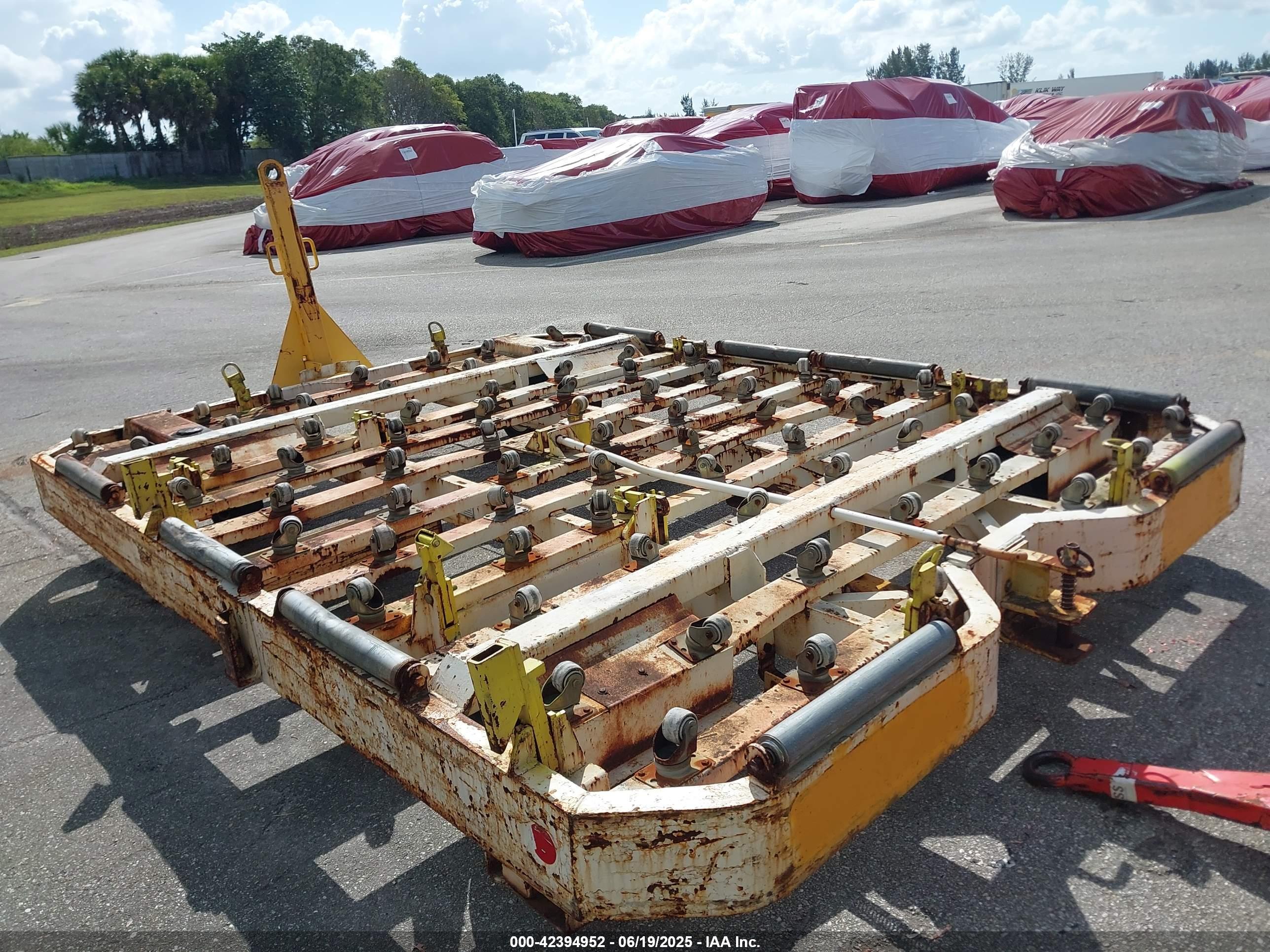 EQUIPMENT STEEL image 3