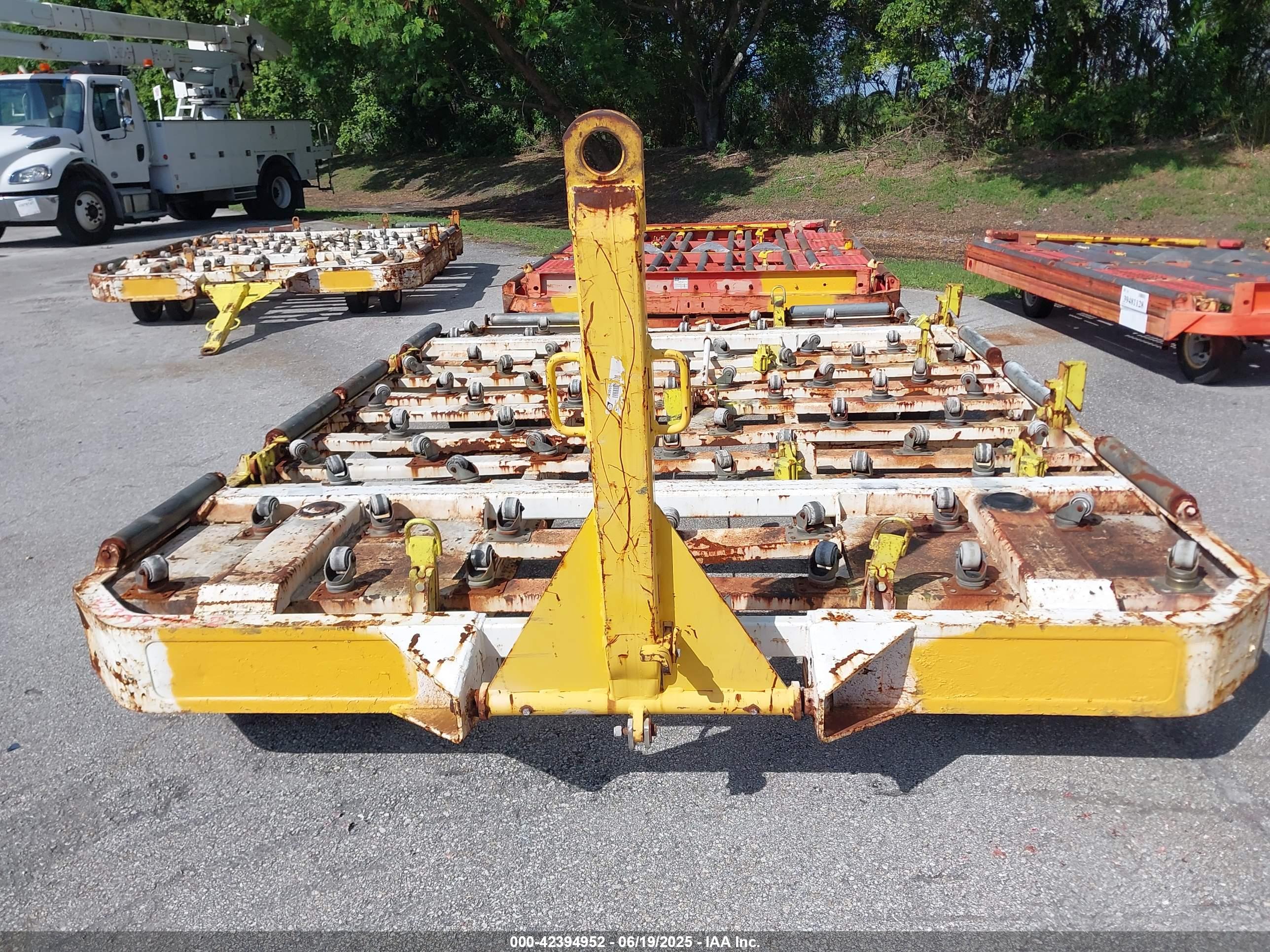 EQUIPMENT STEEL image 6