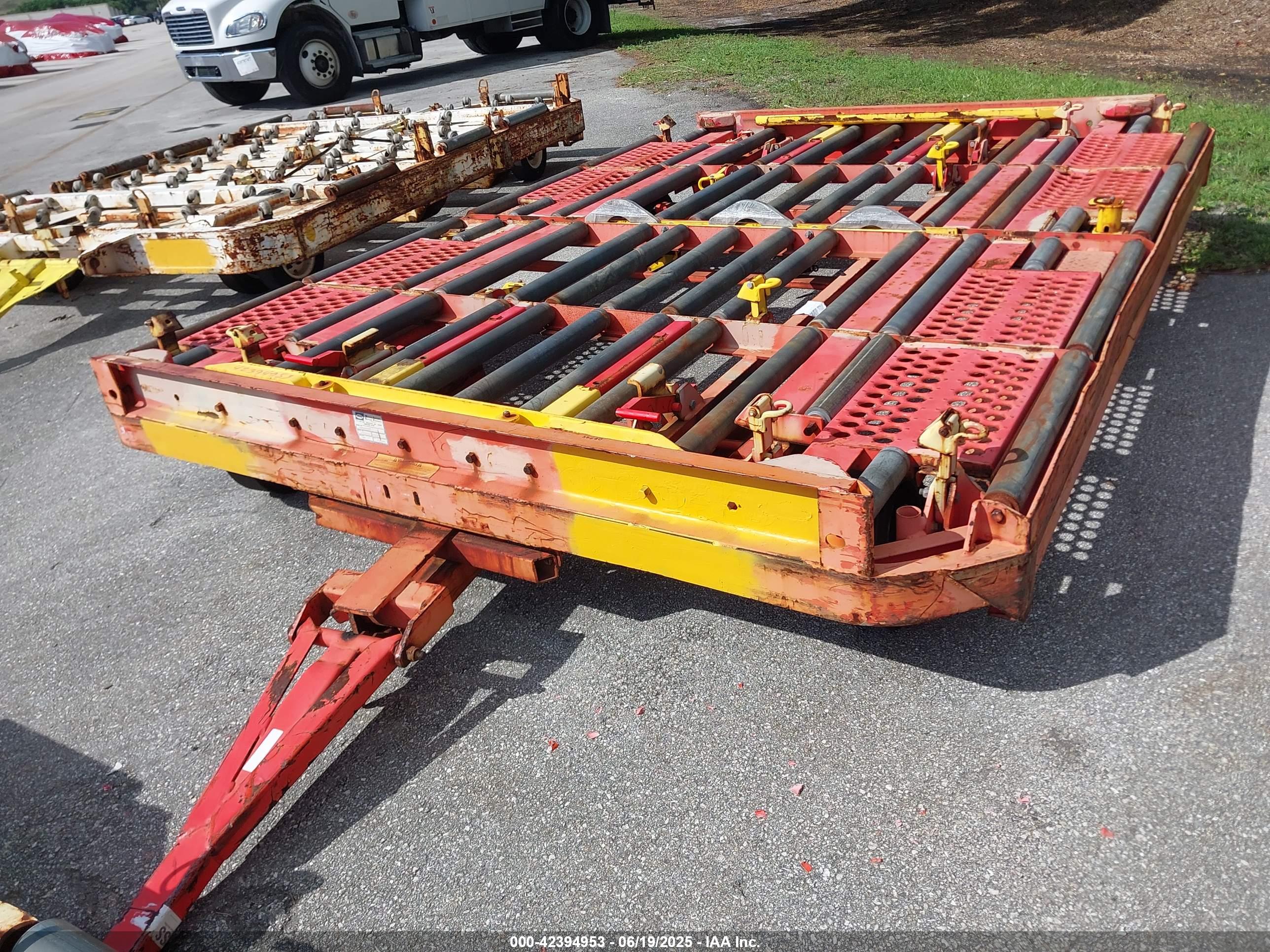 EQUIPMENT STEEL image 6