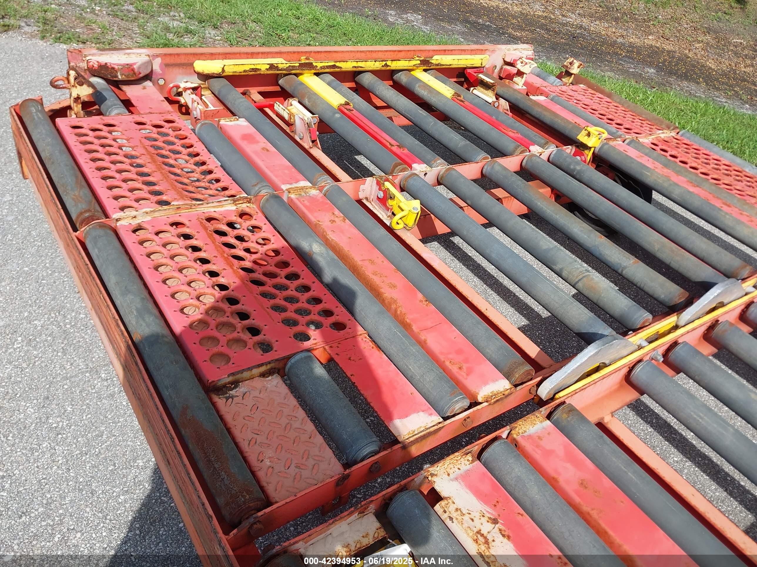 EQUIPMENT STEEL image 8