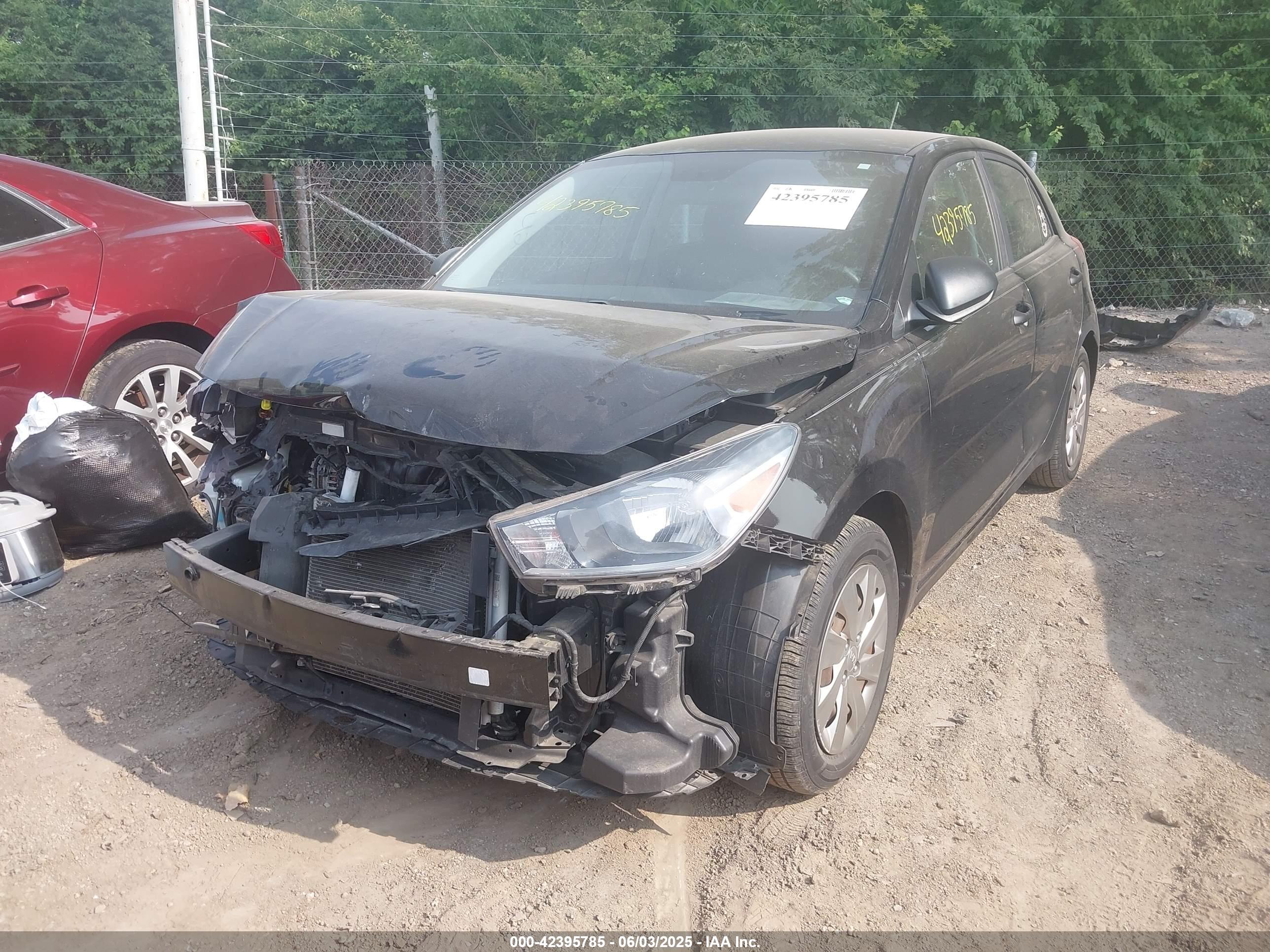 KIA RIO image 2