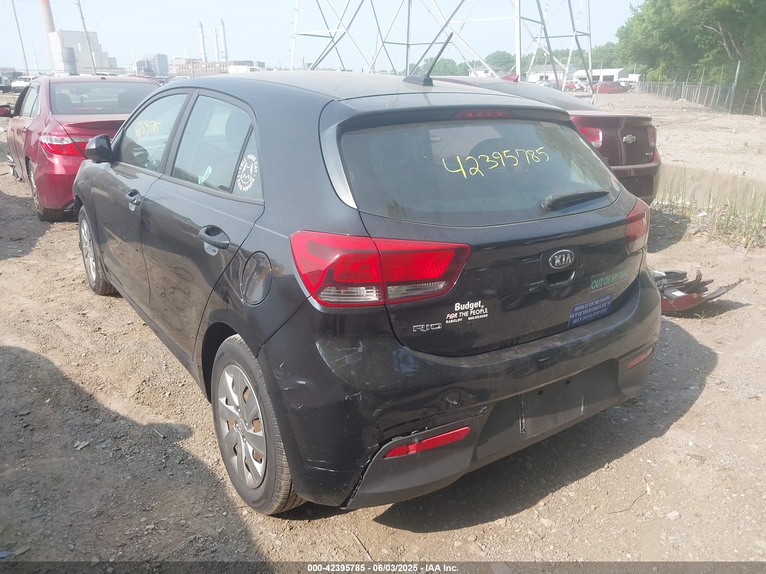 KIA RIO image 3