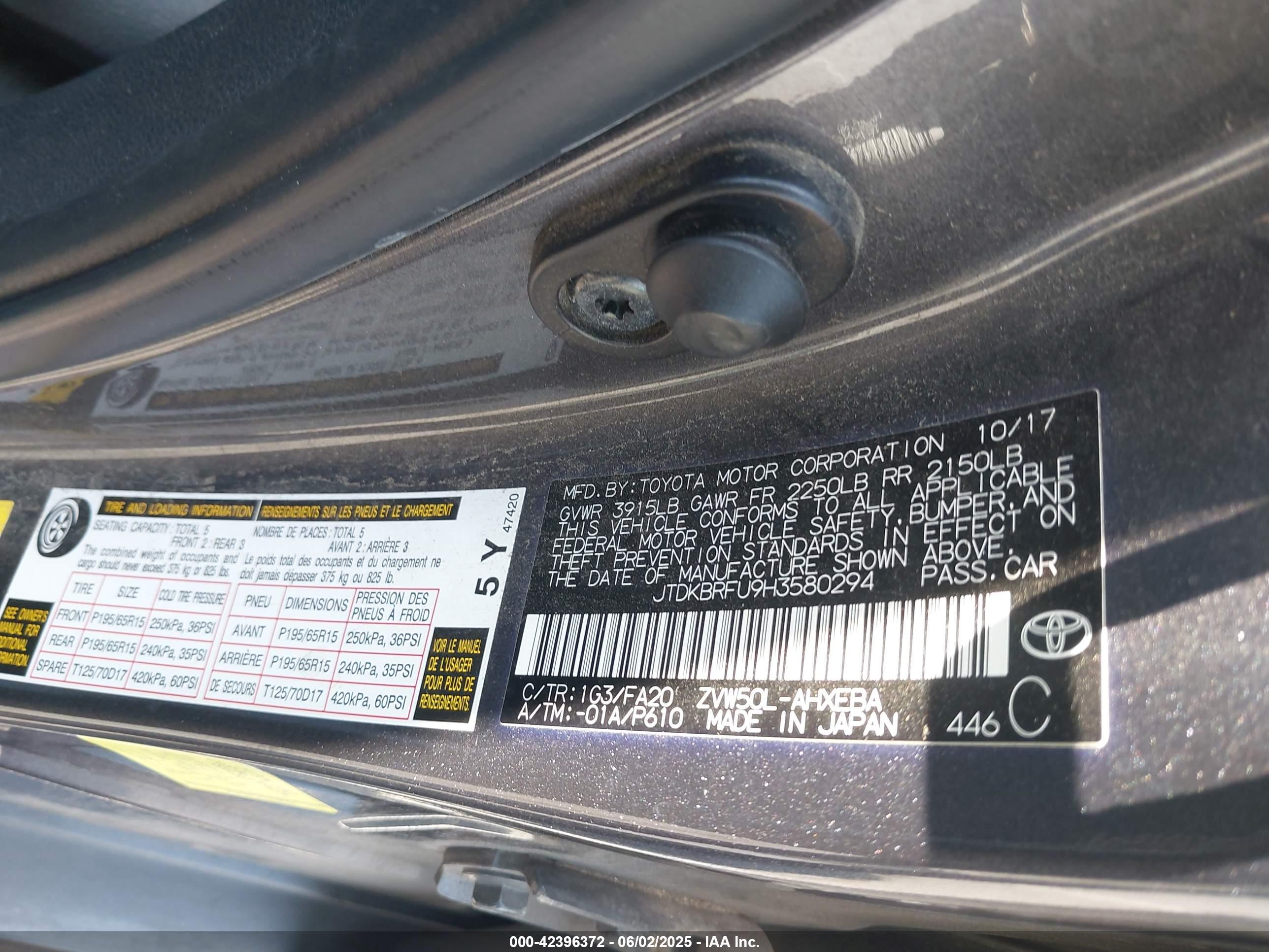 TOYOTA PRIUS image 9