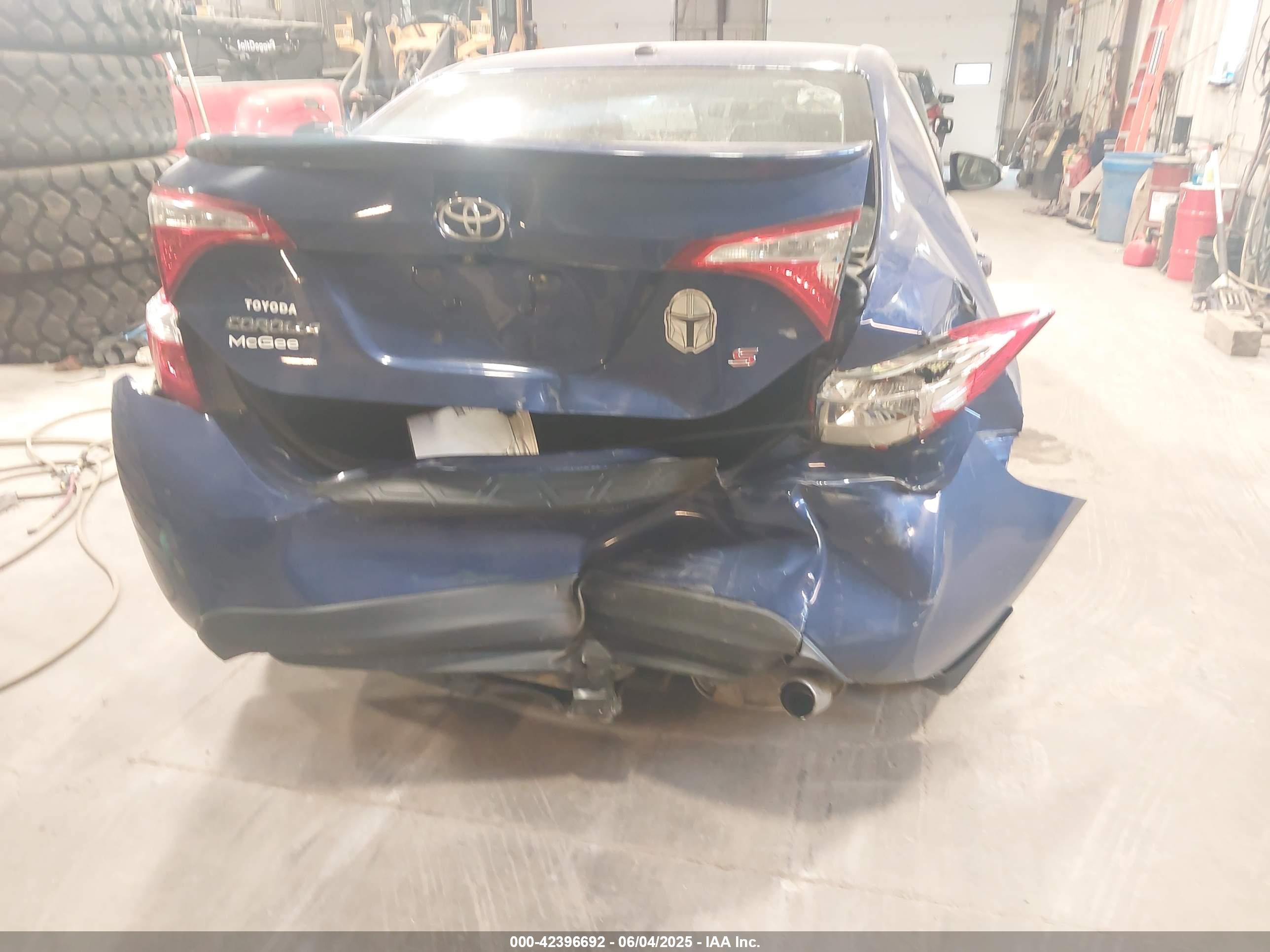 TOYOTA COROLLA image 6