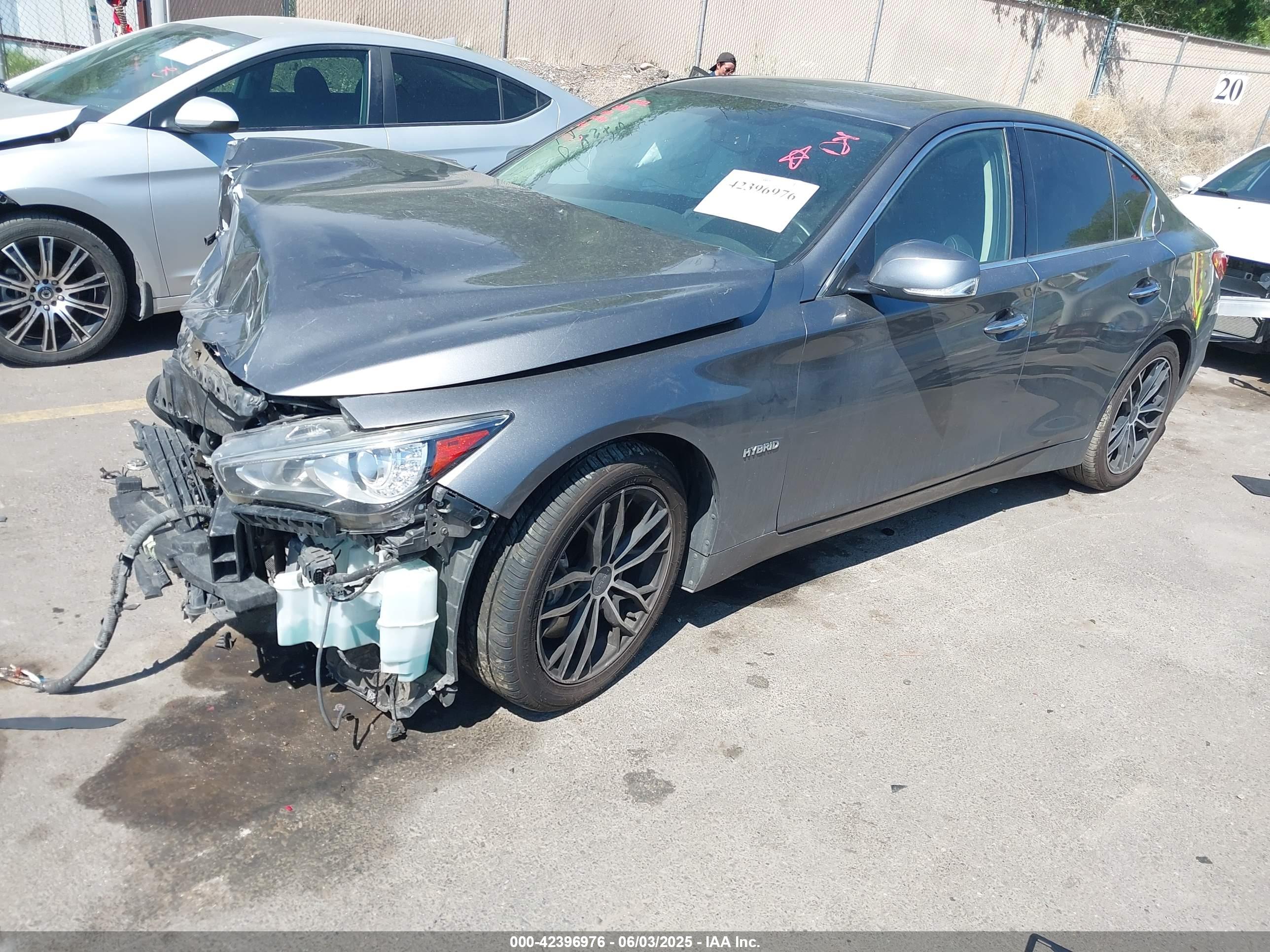 INFINITI Q50 image 2