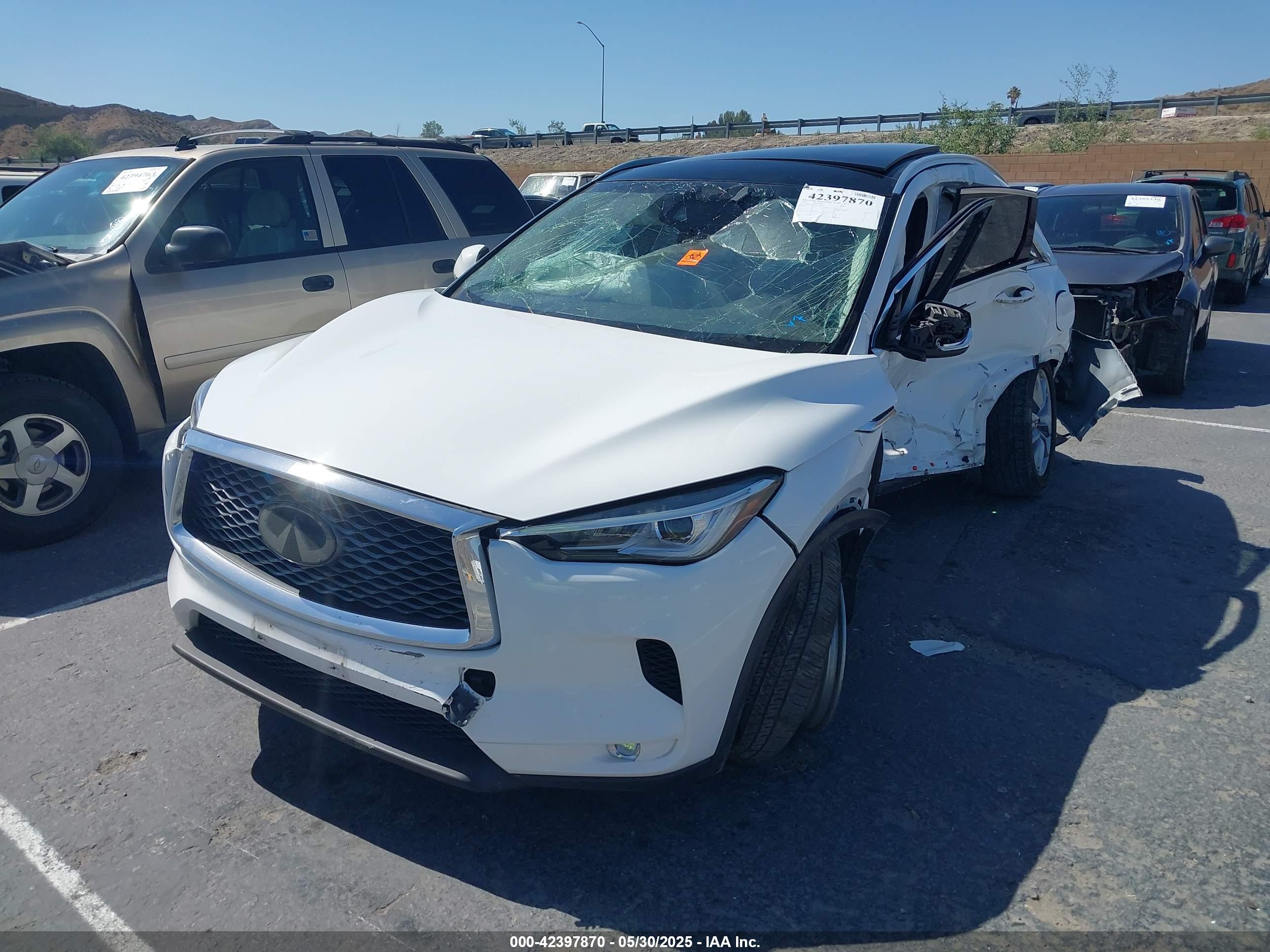 INFINITI QX50 image 2