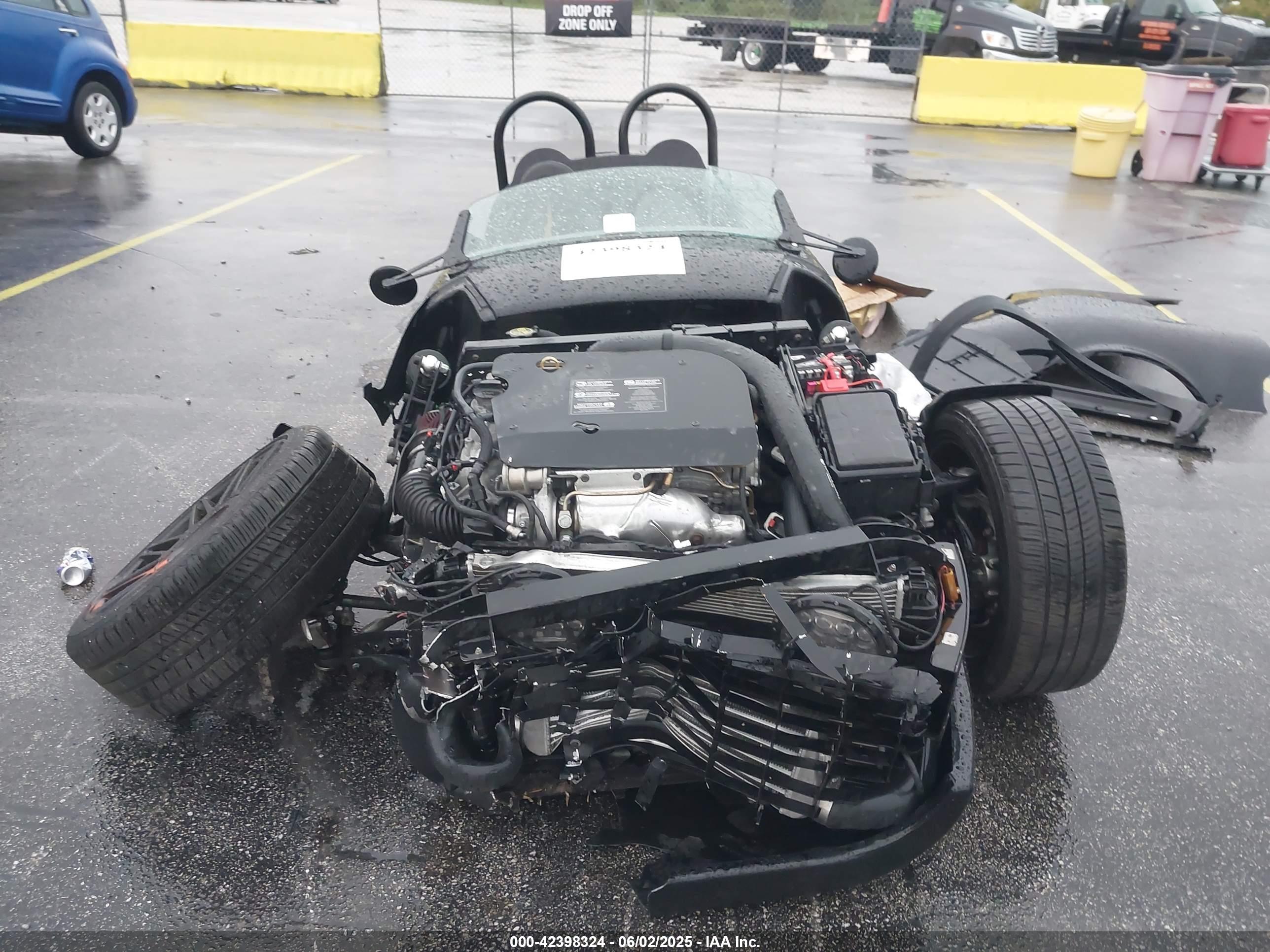 VANDERHALL VENICE image 5