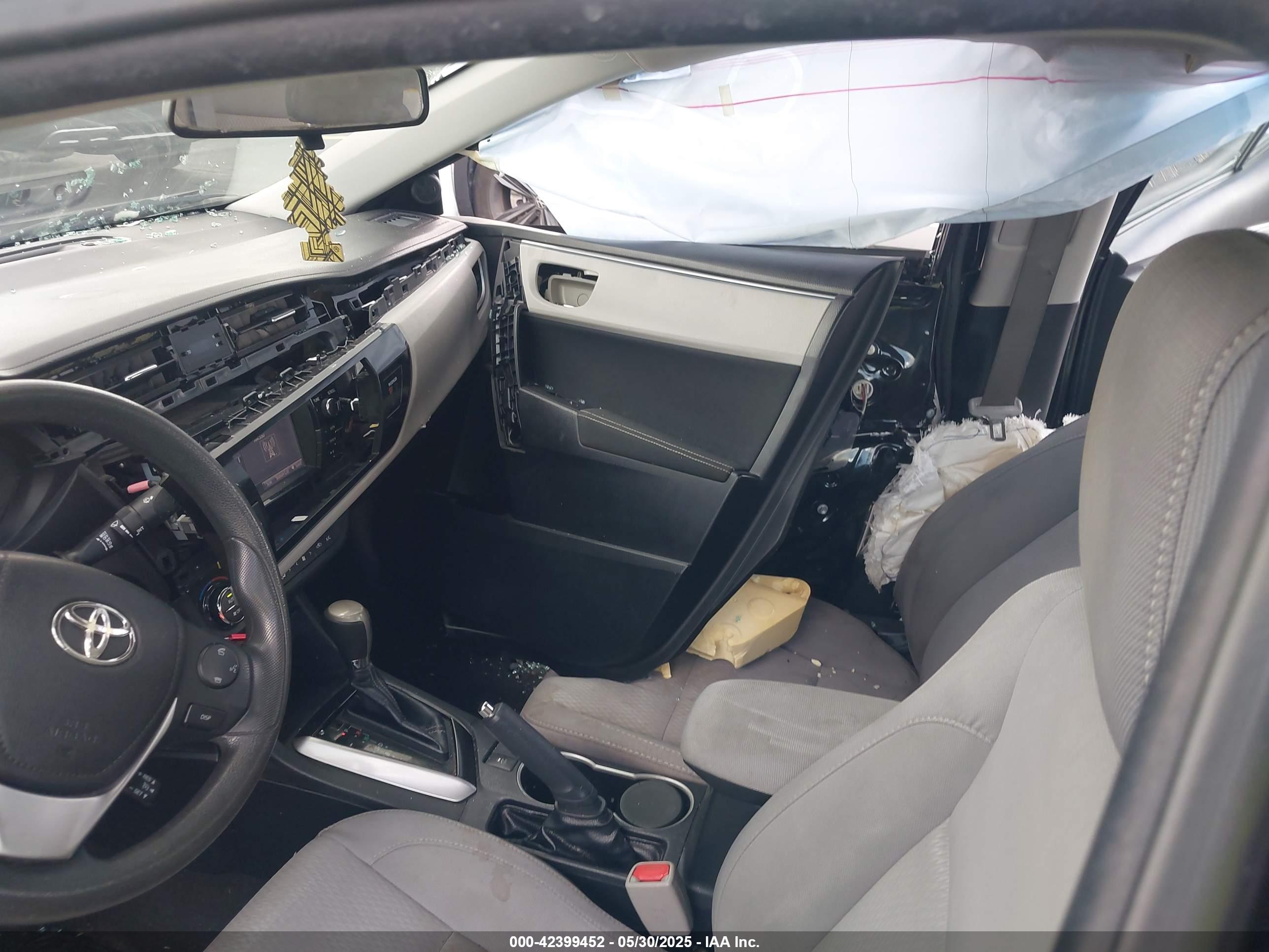 TOYOTA COROLLA image 5