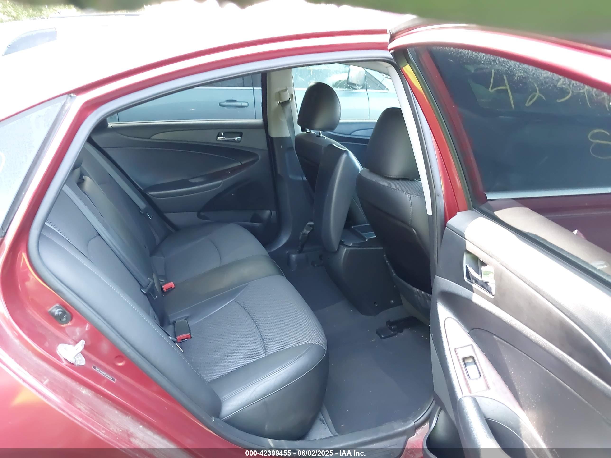 HYUNDAI SONATA image 8