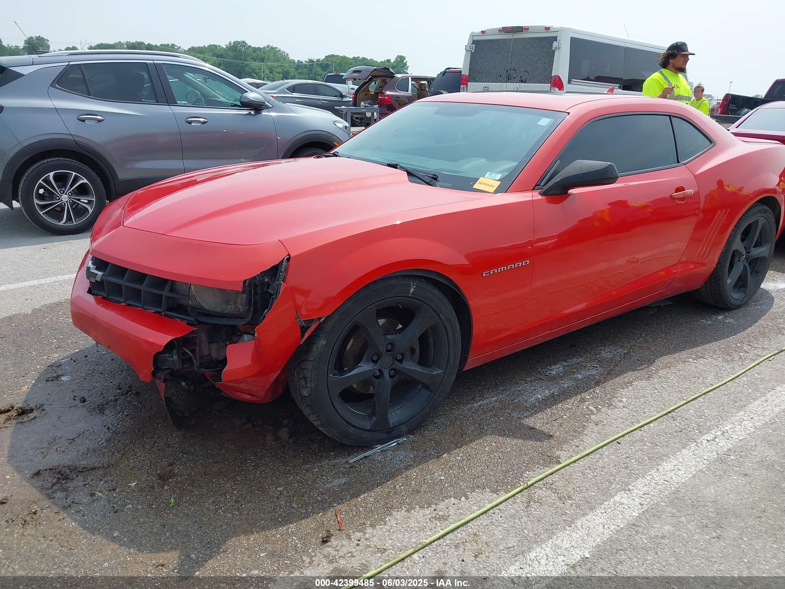 CHEVROLET CAMARO image 2