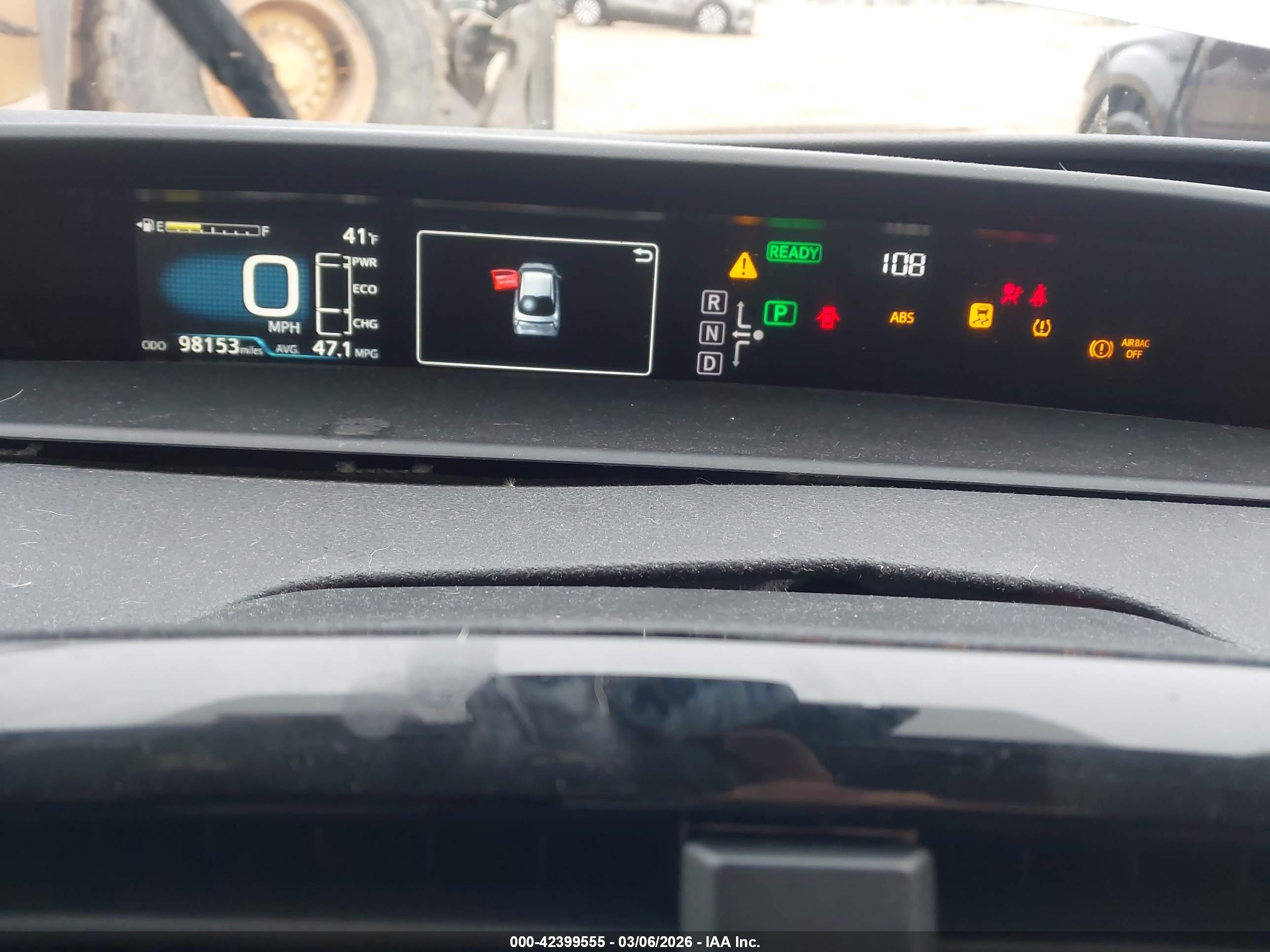 TOYOTA PRIUS image 7