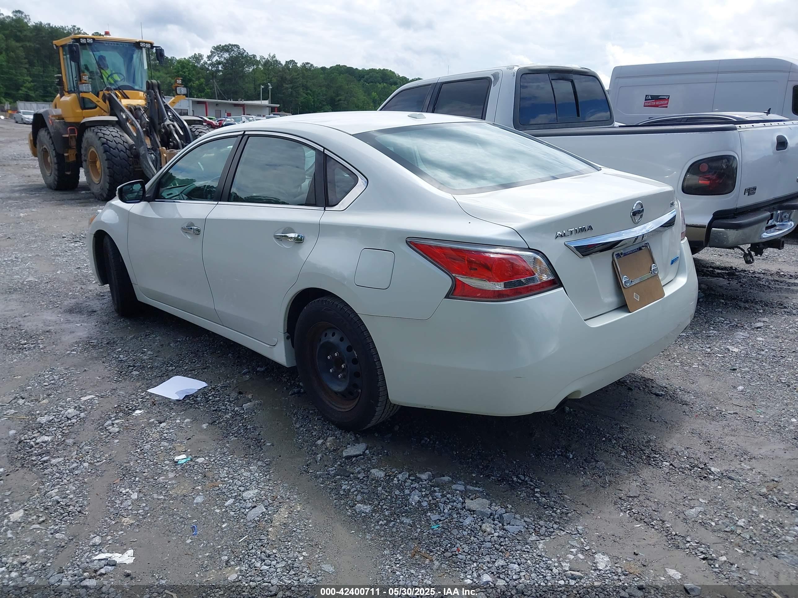 NISSAN ALTIMA image 3