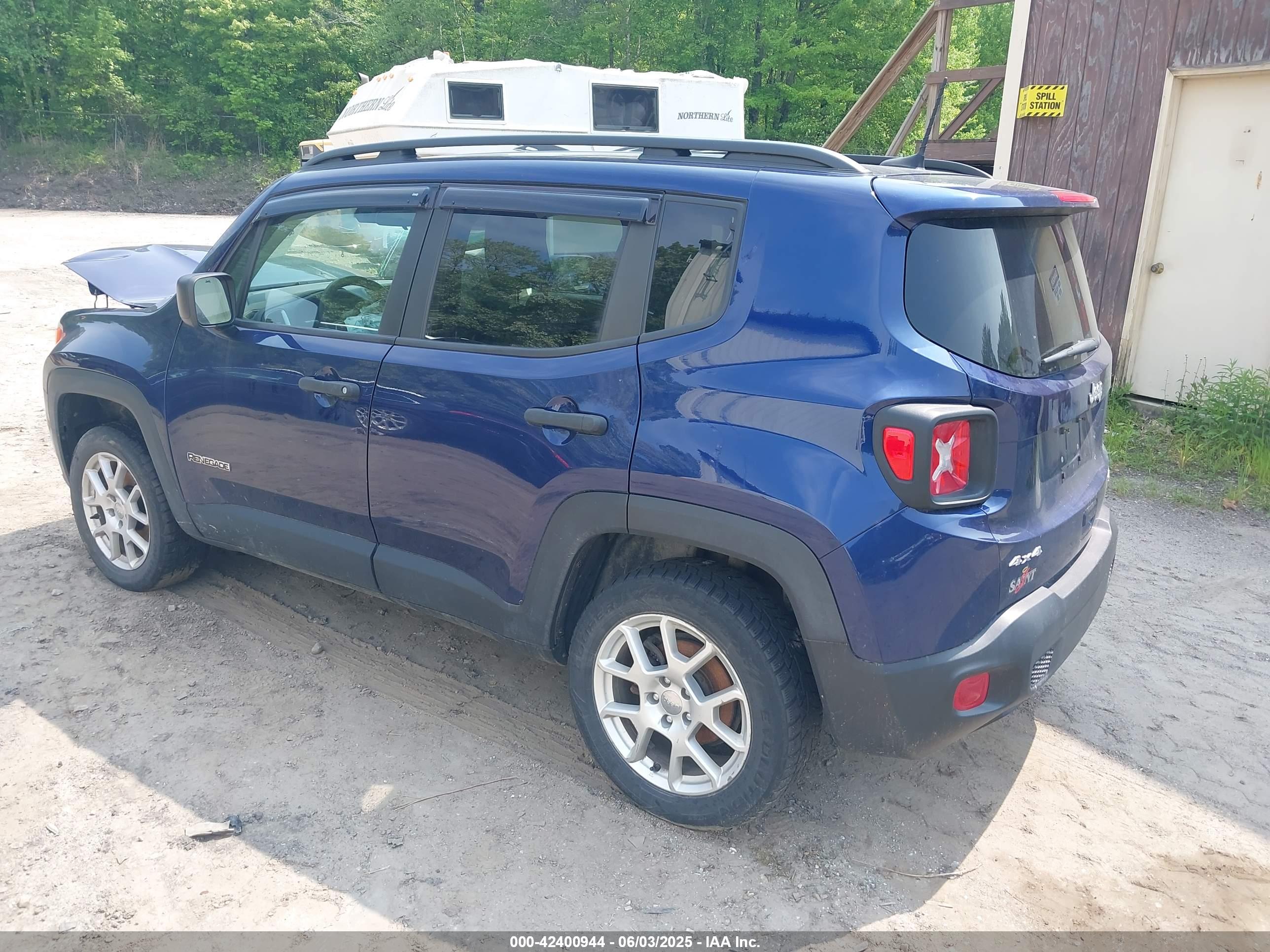 JEEP RENEGADE image 3