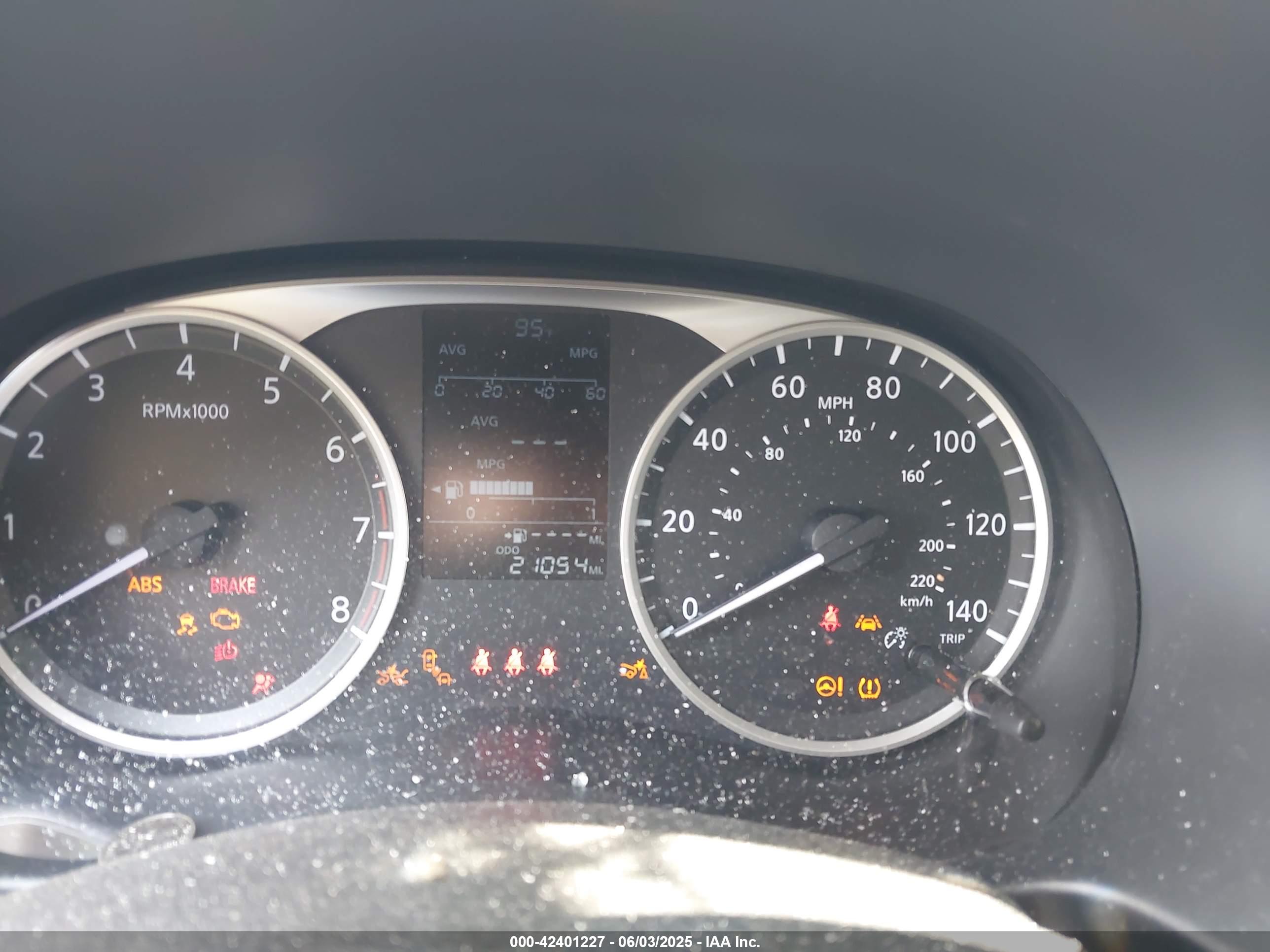 NISSAN KICKS image 7