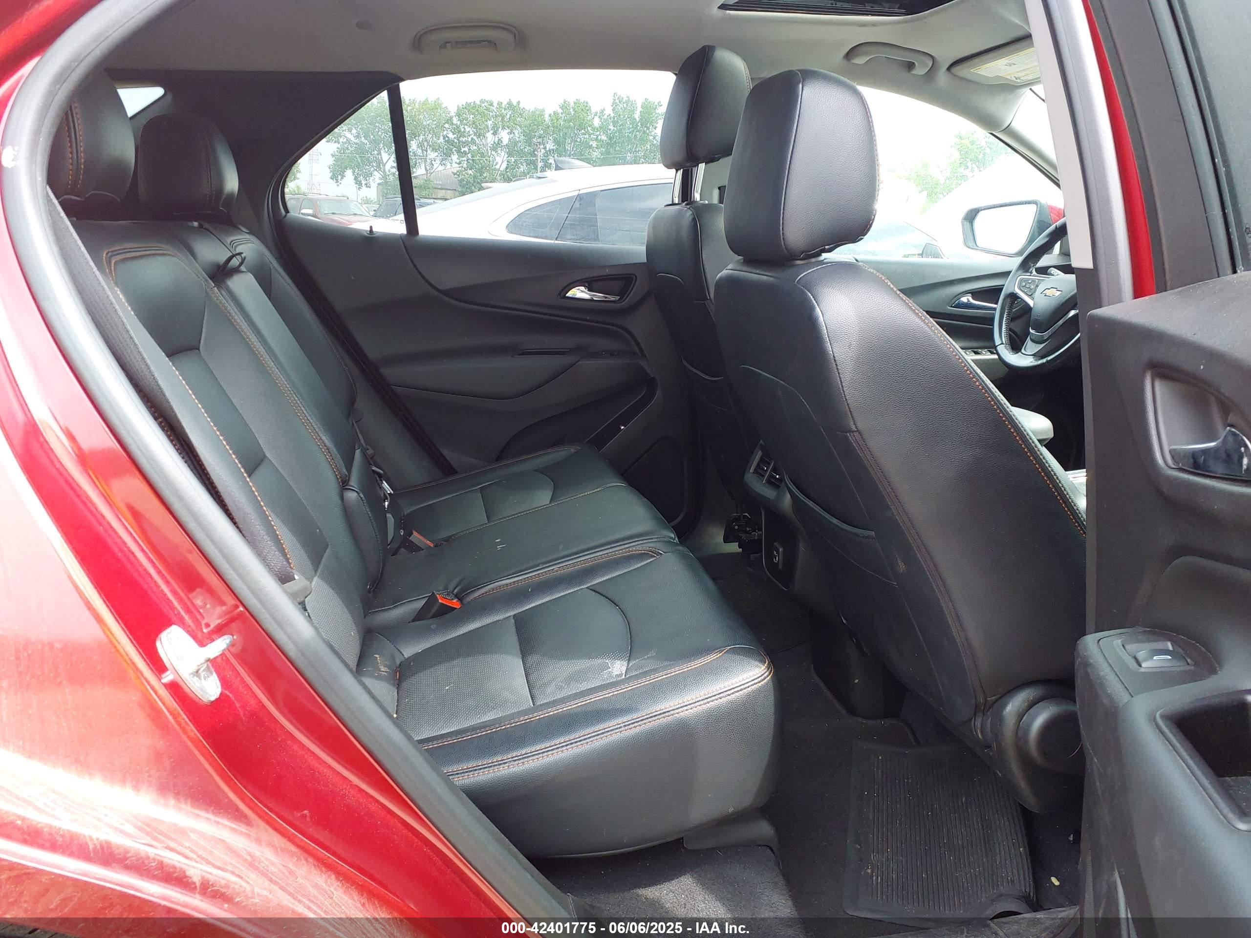 CHEVROLET EQUINOX image 8