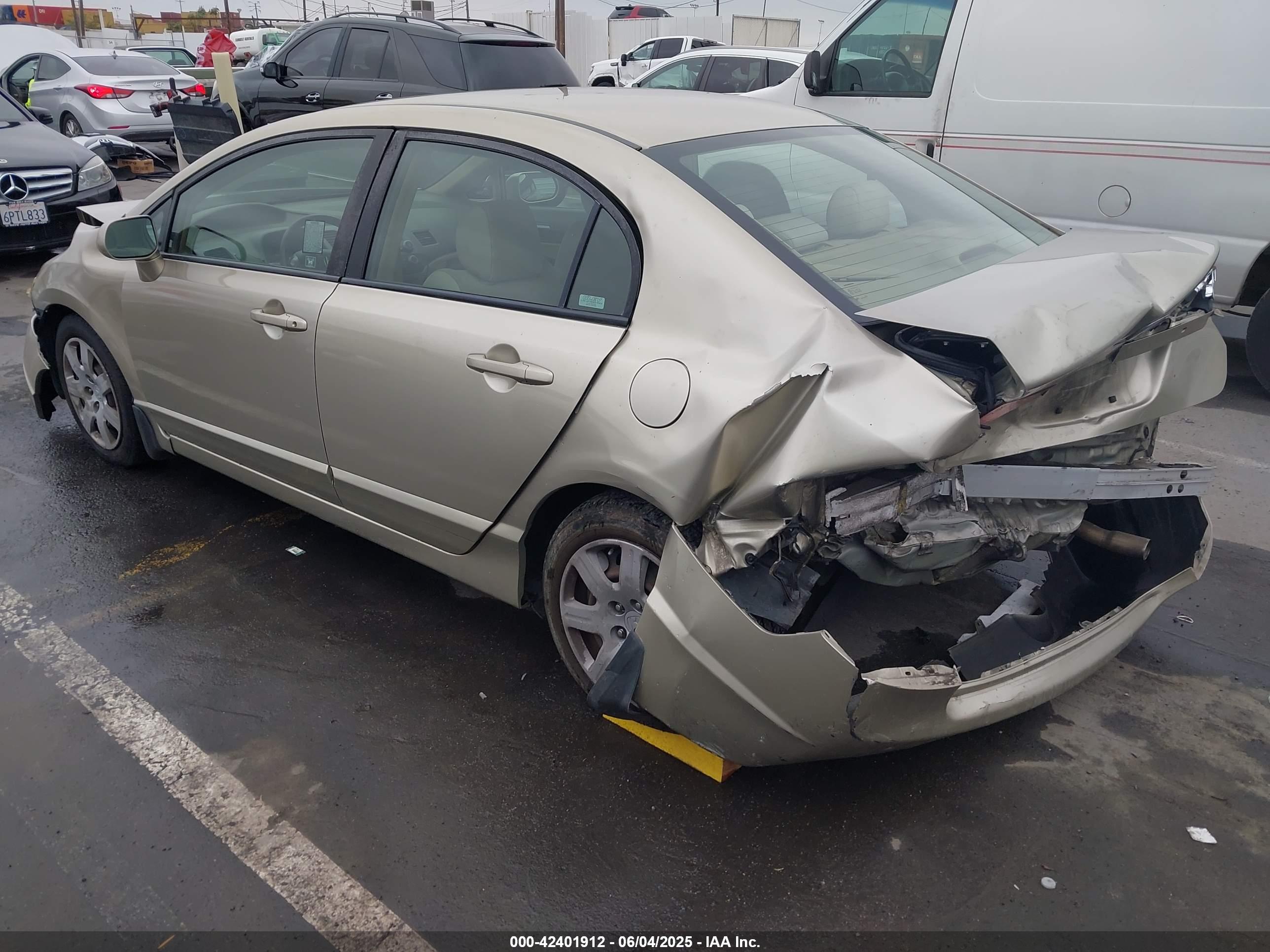 HONDA CIVIC image 3