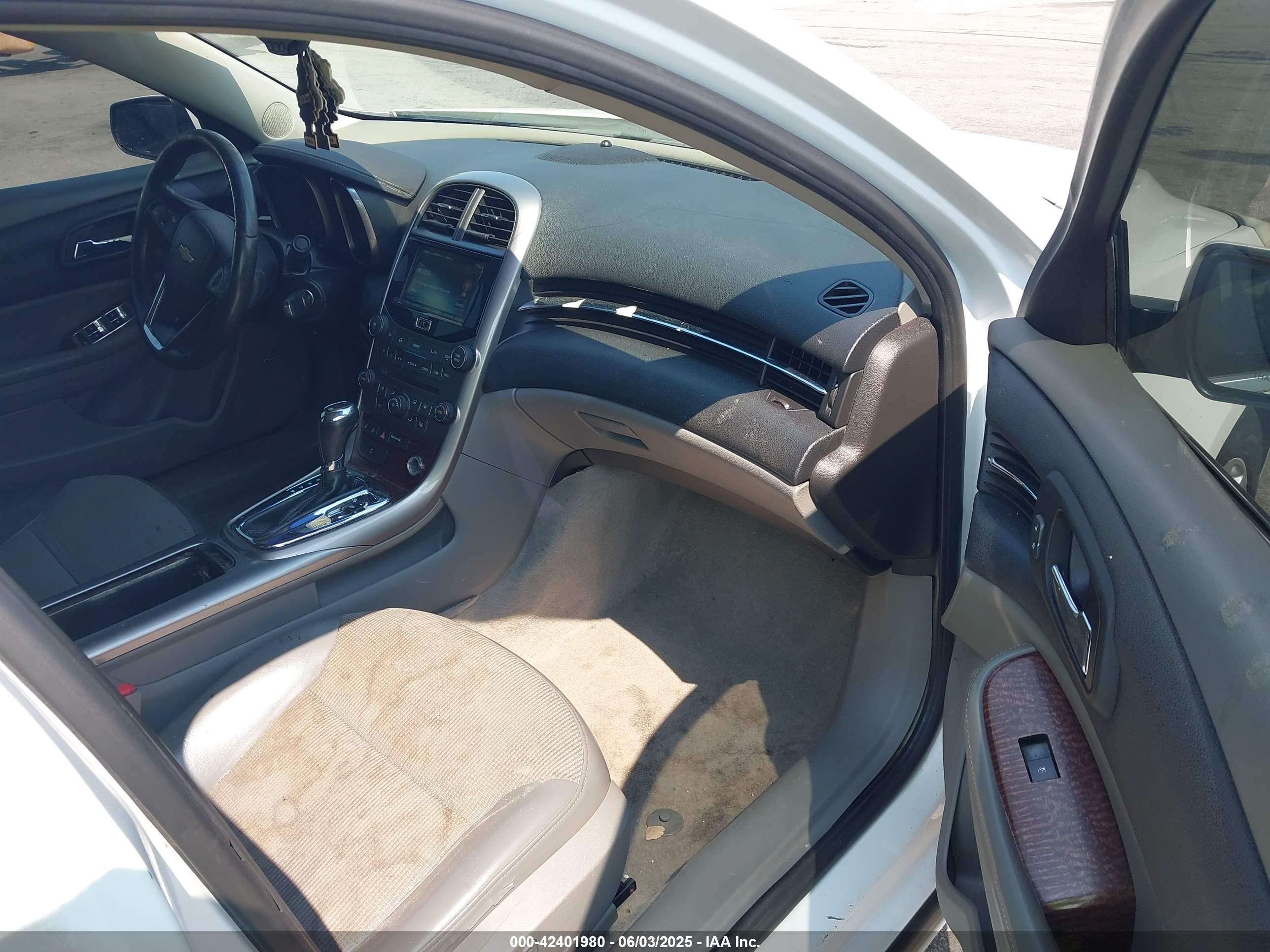 CHEVROLET MALIBU image 5