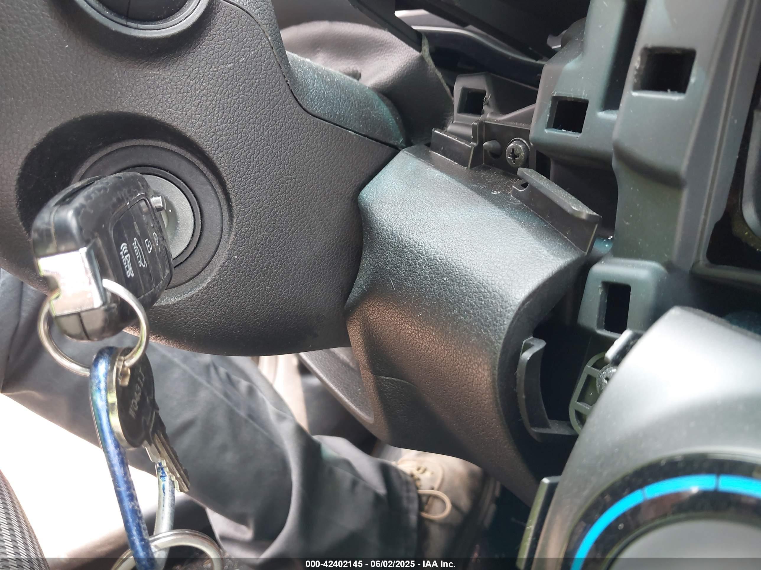 HYUNDAI KONA image 11