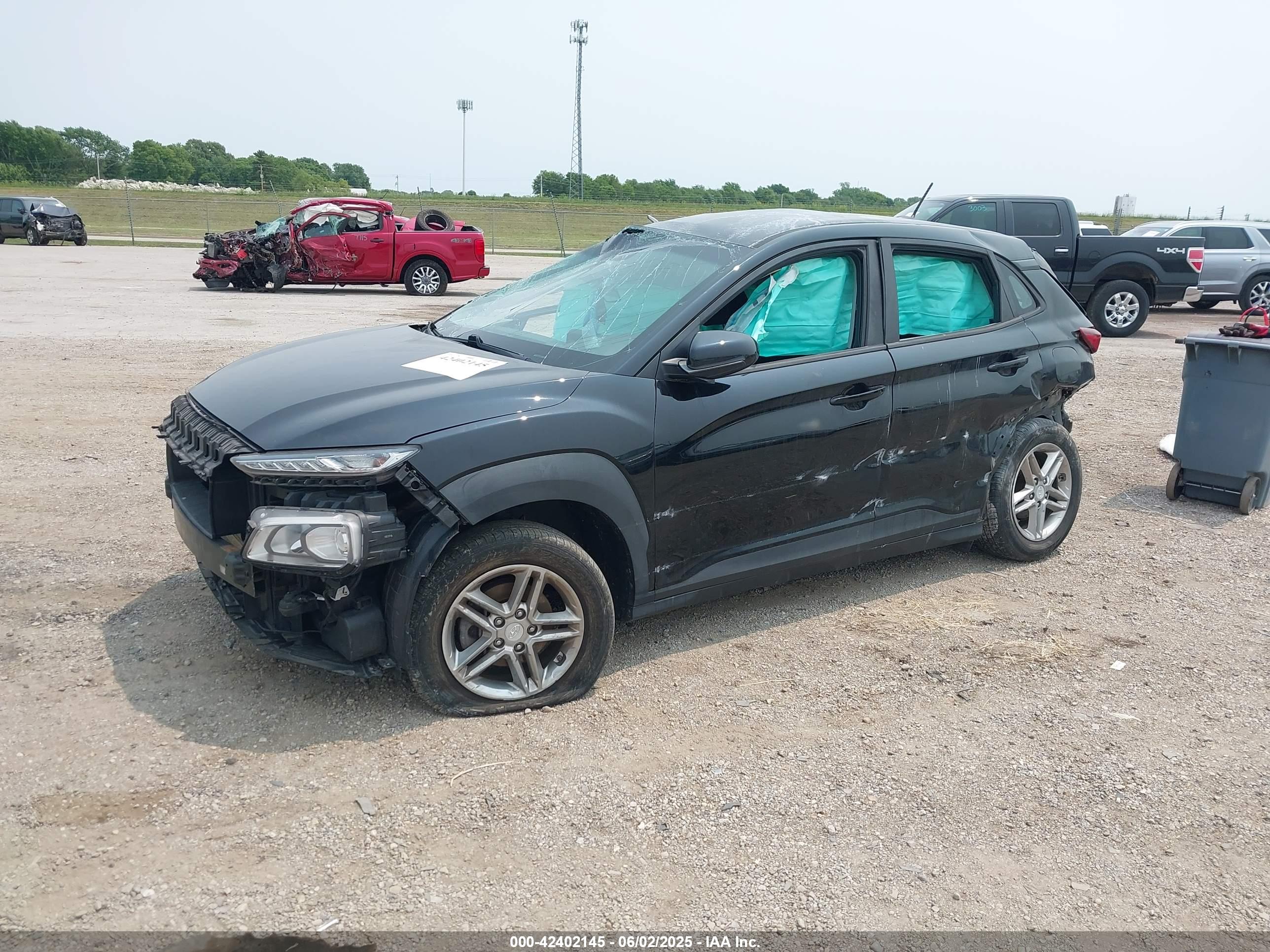 HYUNDAI KONA image 2