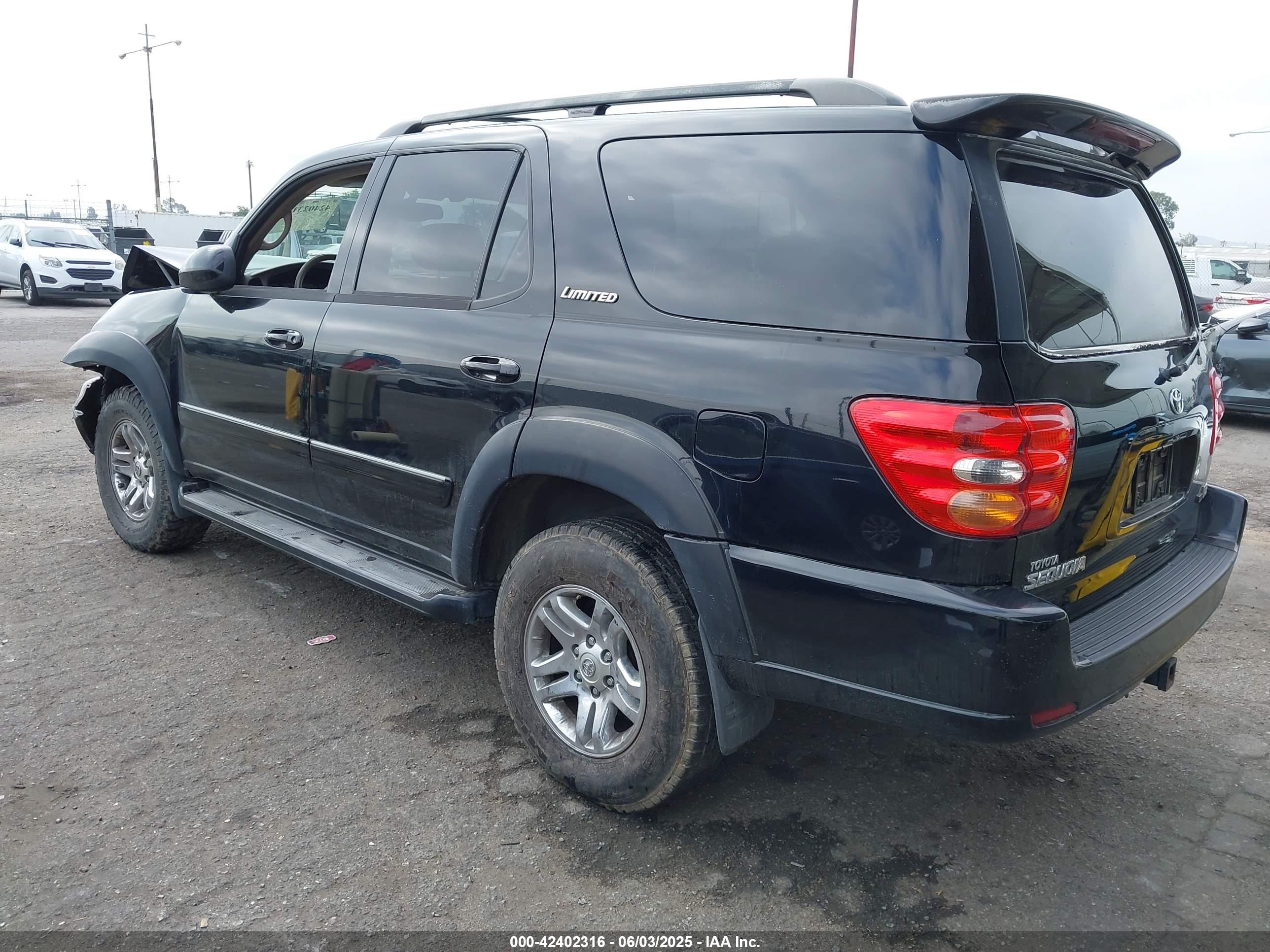TOYOTA SEQUOIA image 3