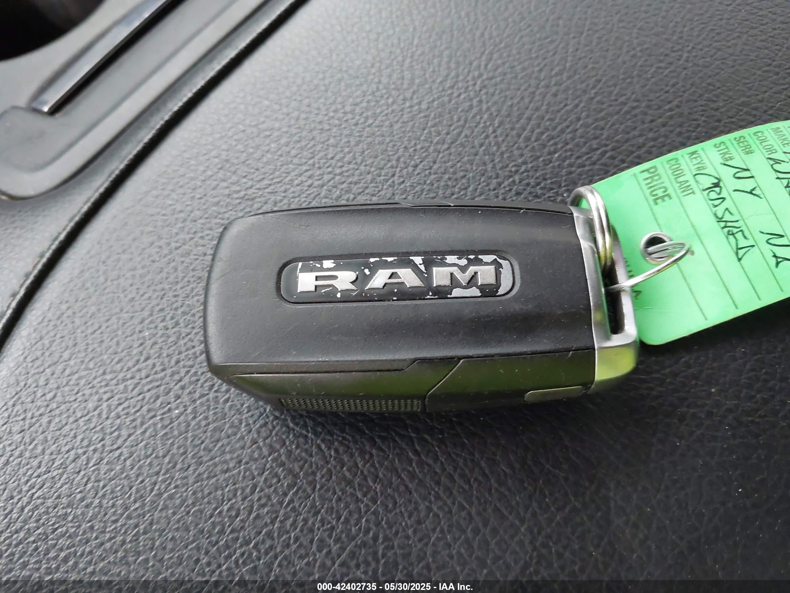 RAM 2500 image 11