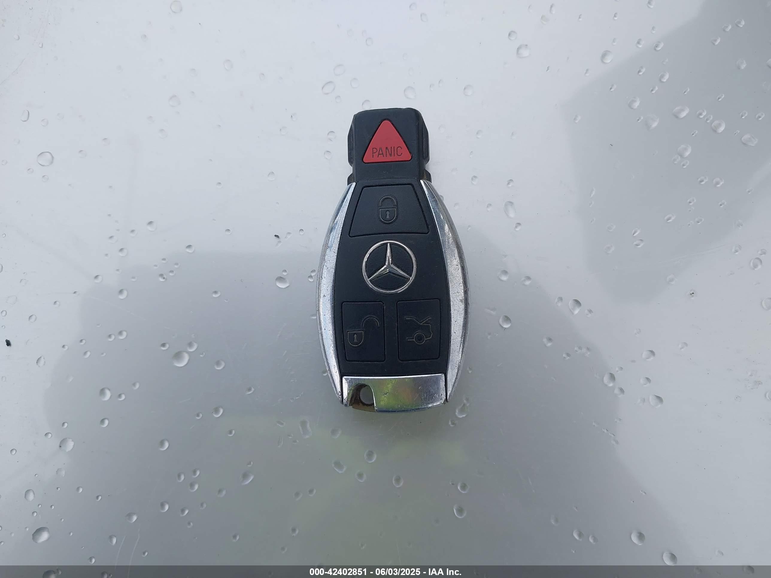 MERCEDES-BENZ C image 11