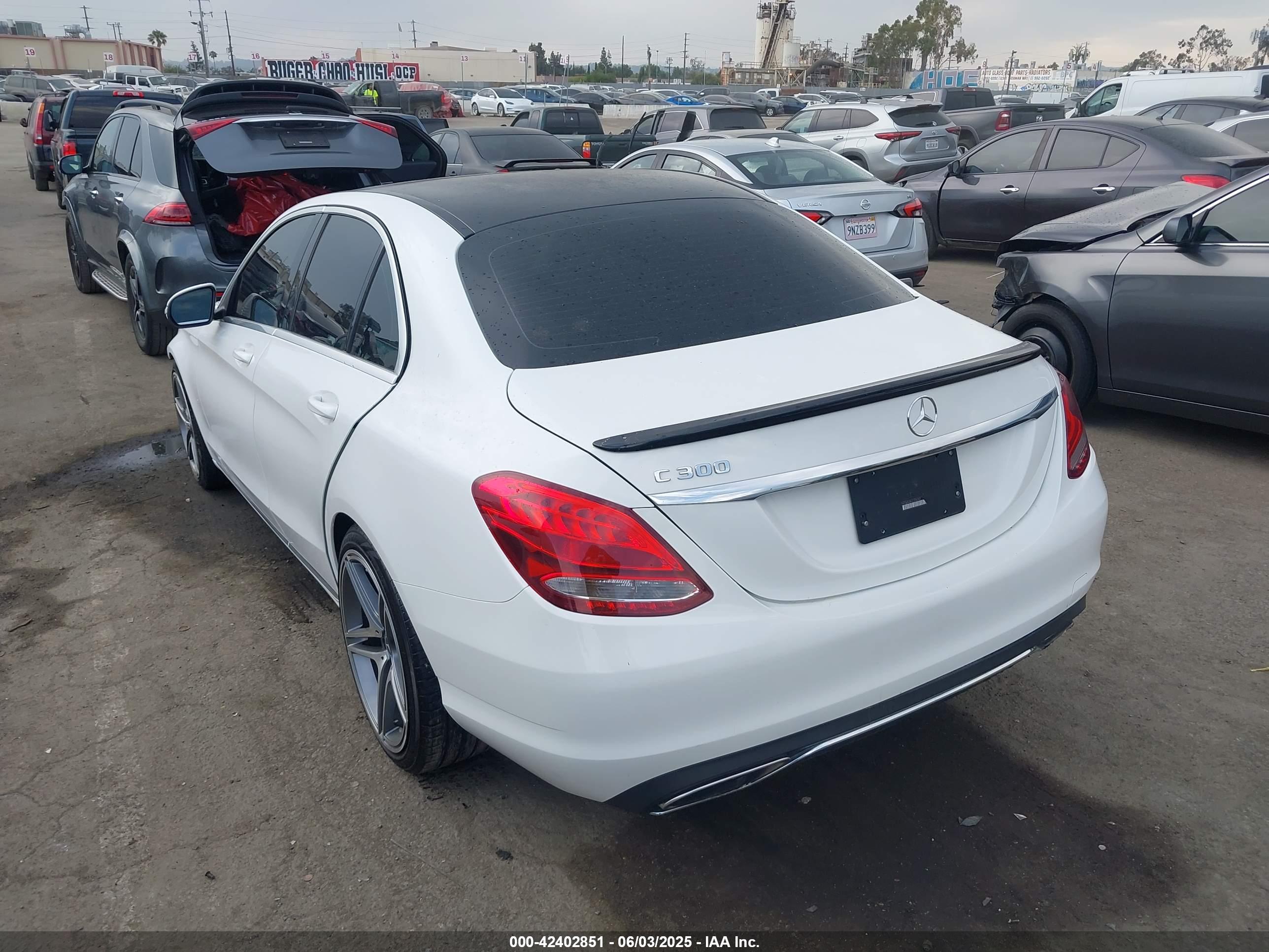 MERCEDES-BENZ C image 3