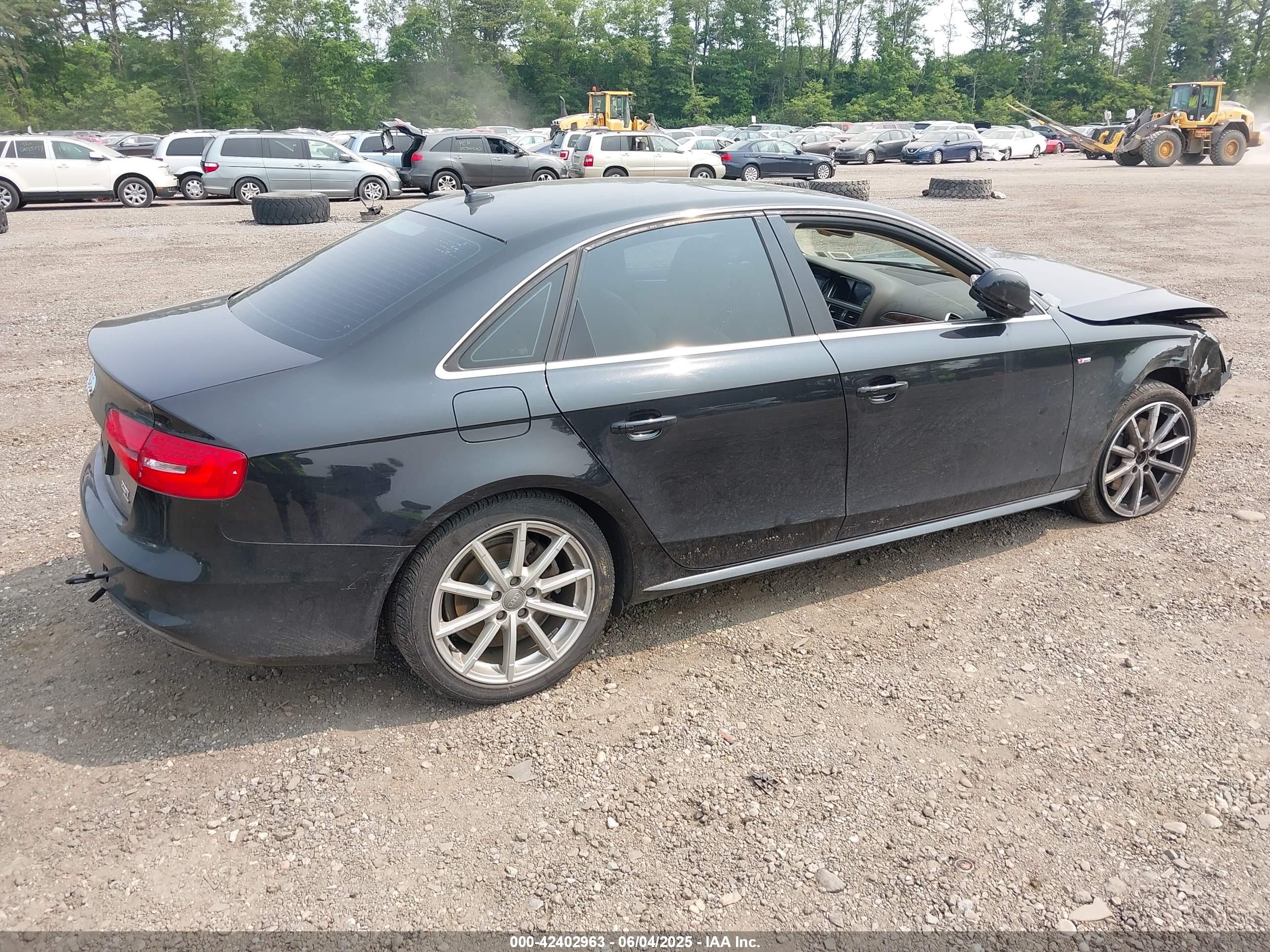 AUDI A4 image 4
