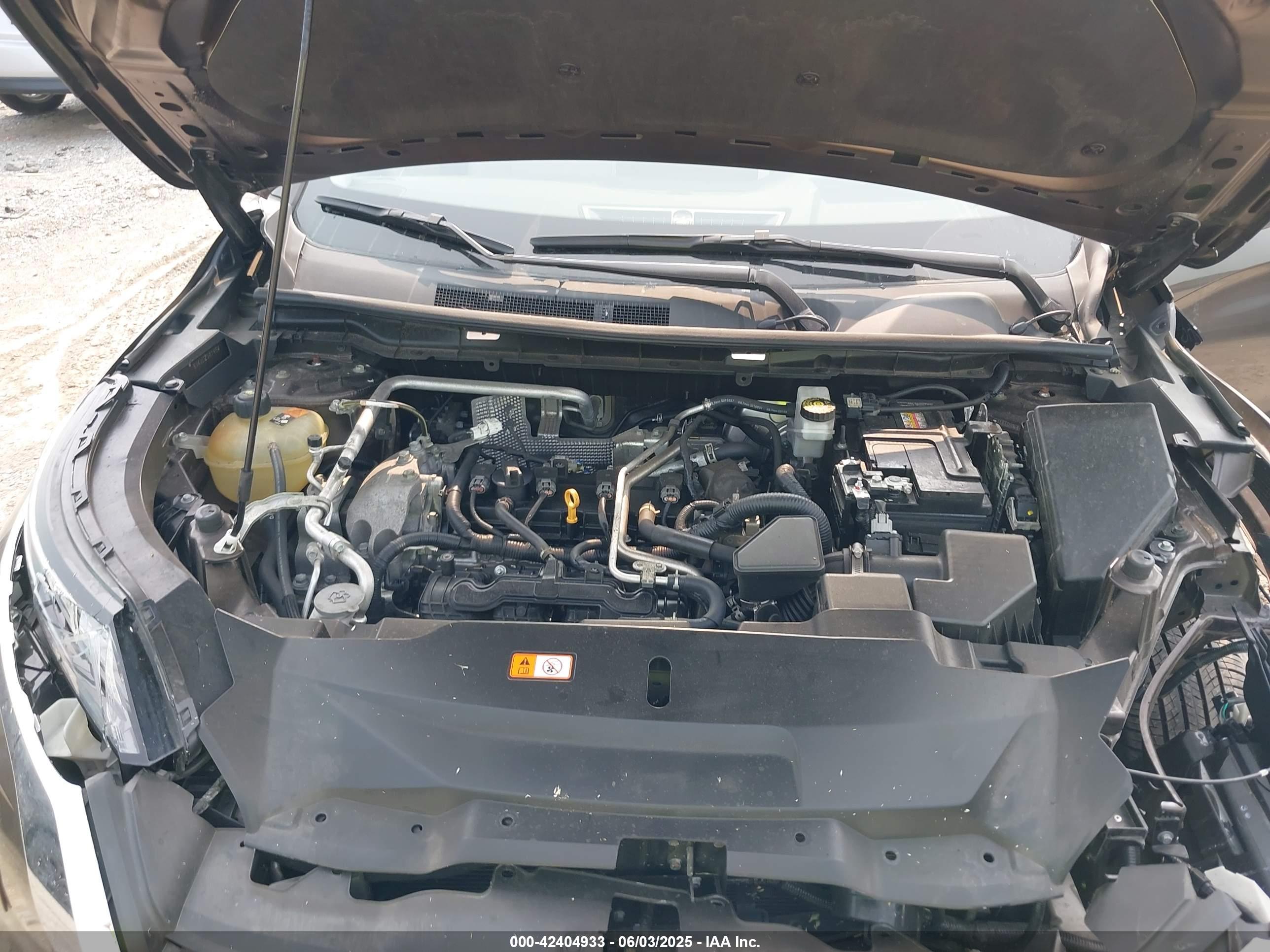 MITSUBISHI OUTLANDER image 10
