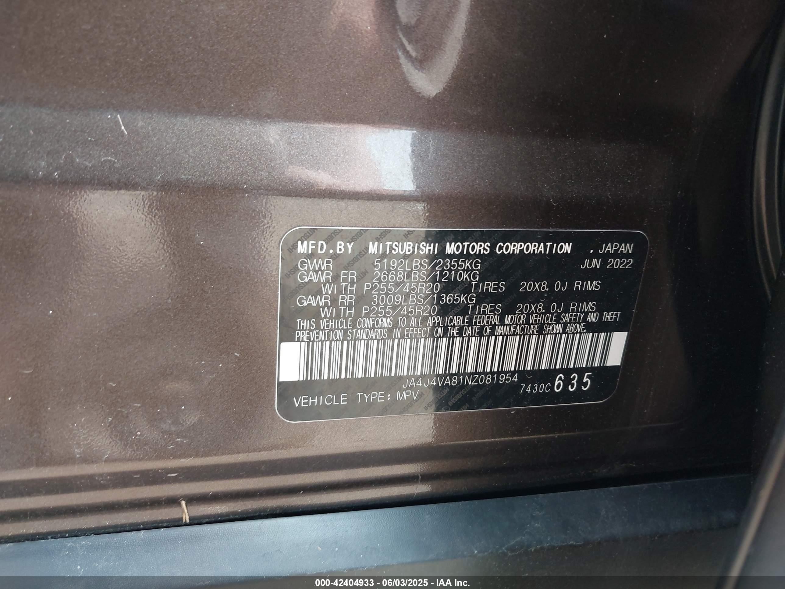 MITSUBISHI OUTLANDER image 9