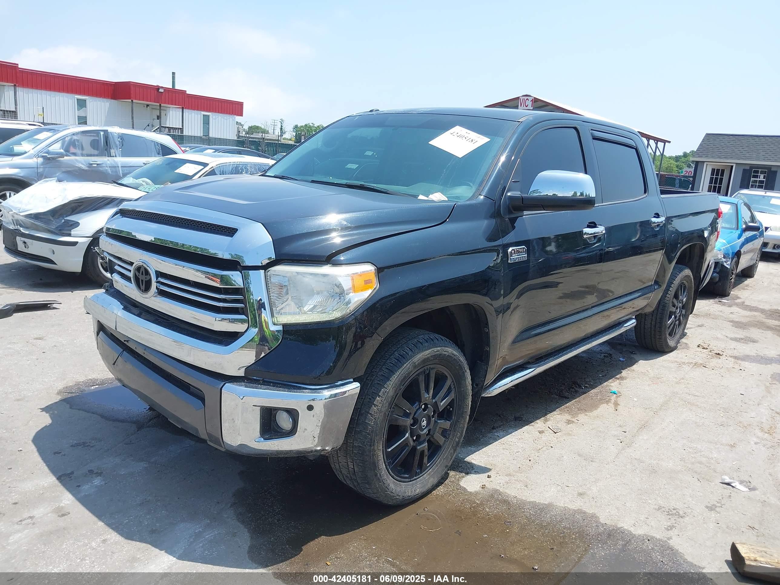 TOYOTA TUNDRA image 2