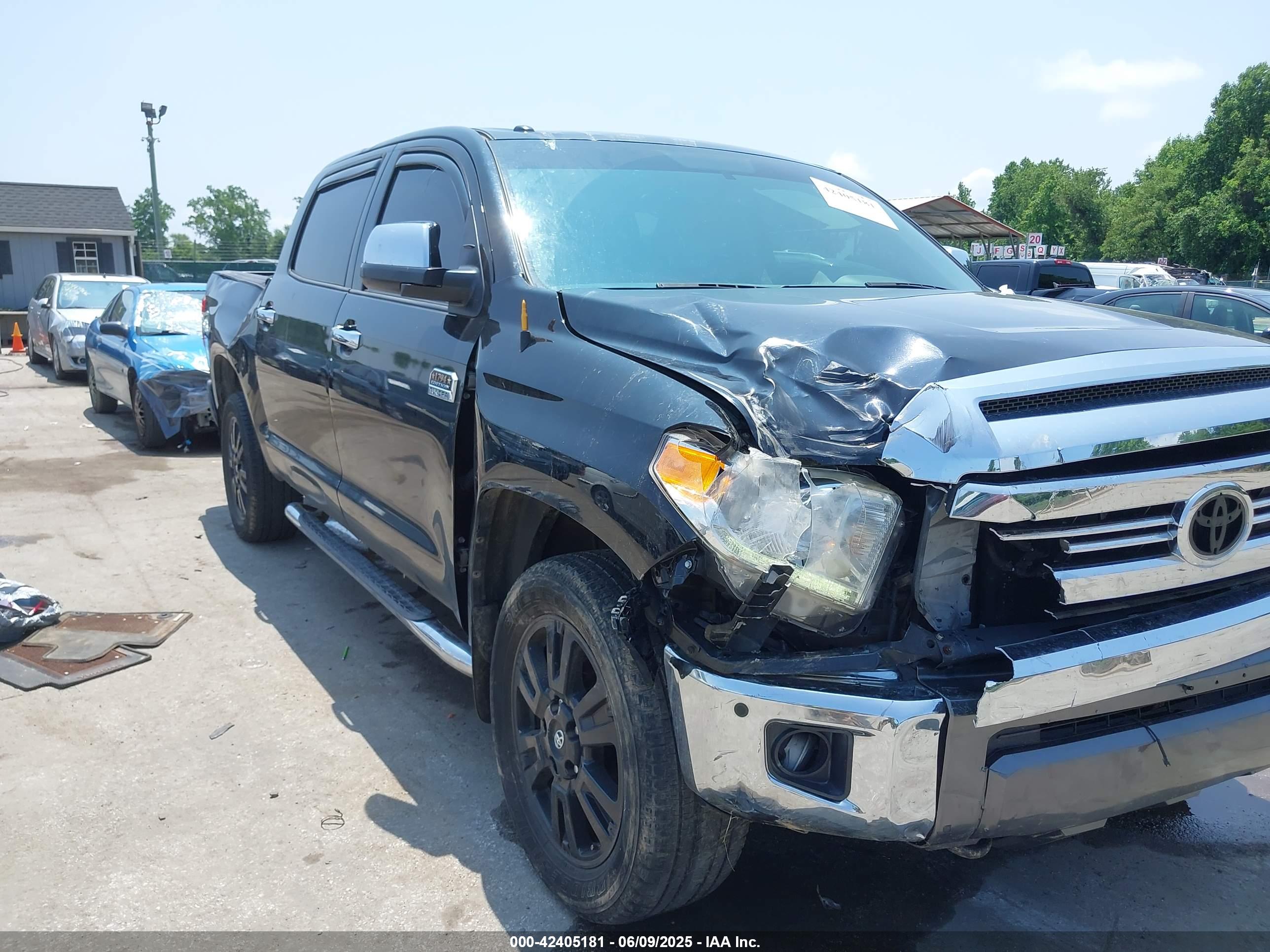 TOYOTA TUNDRA image 6