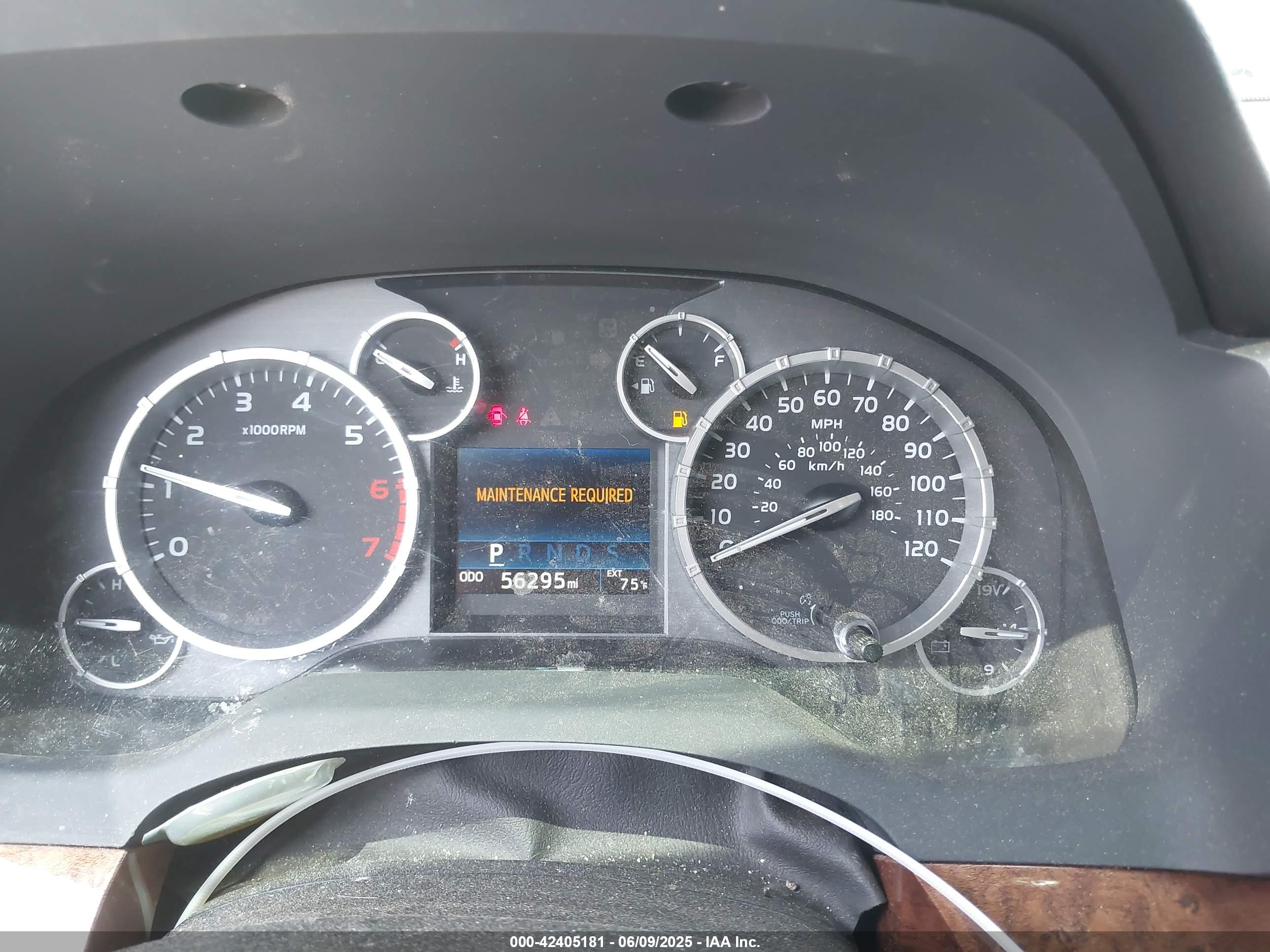 TOYOTA TUNDRA image 7