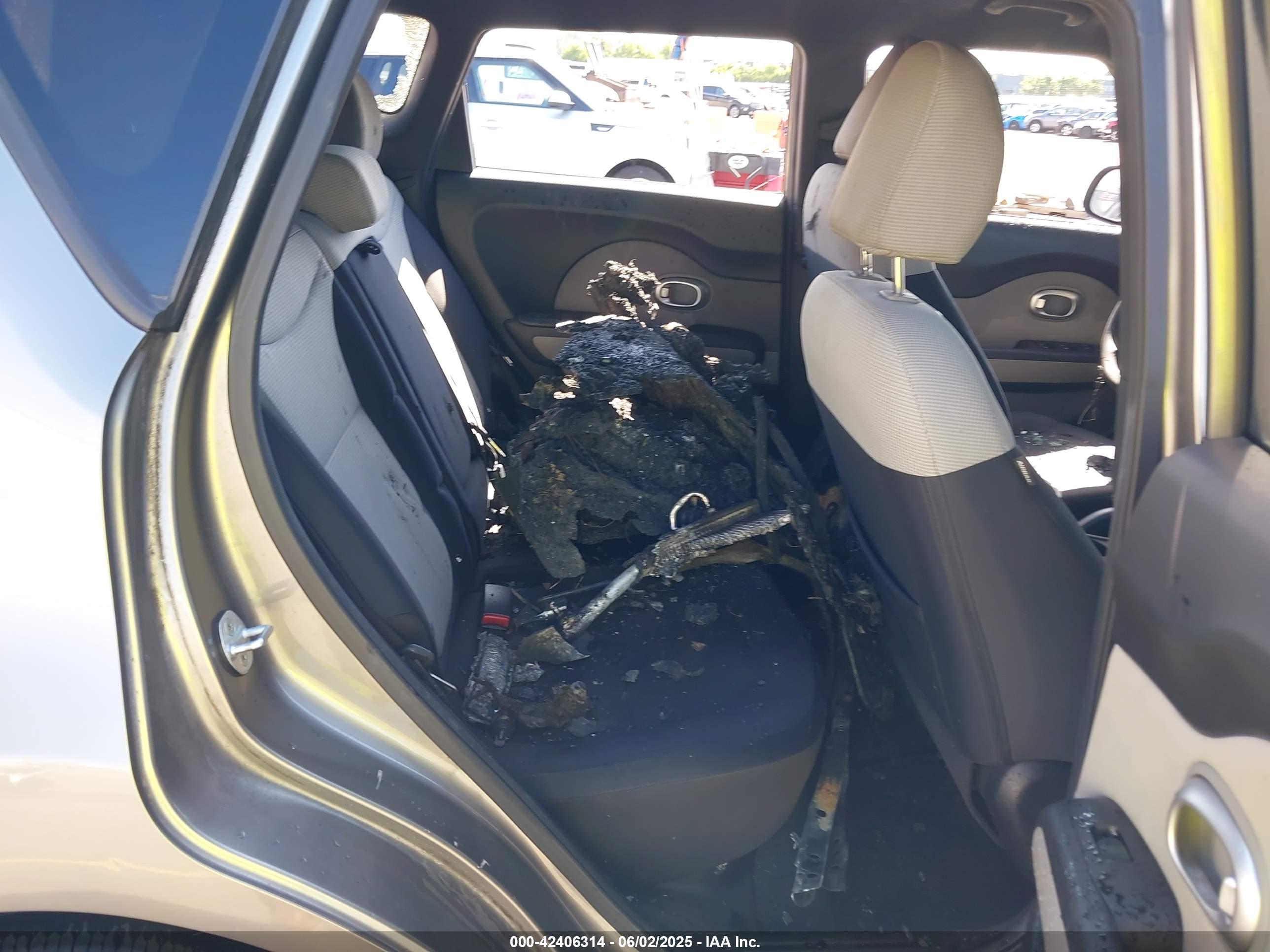 KIA SOUL image 8