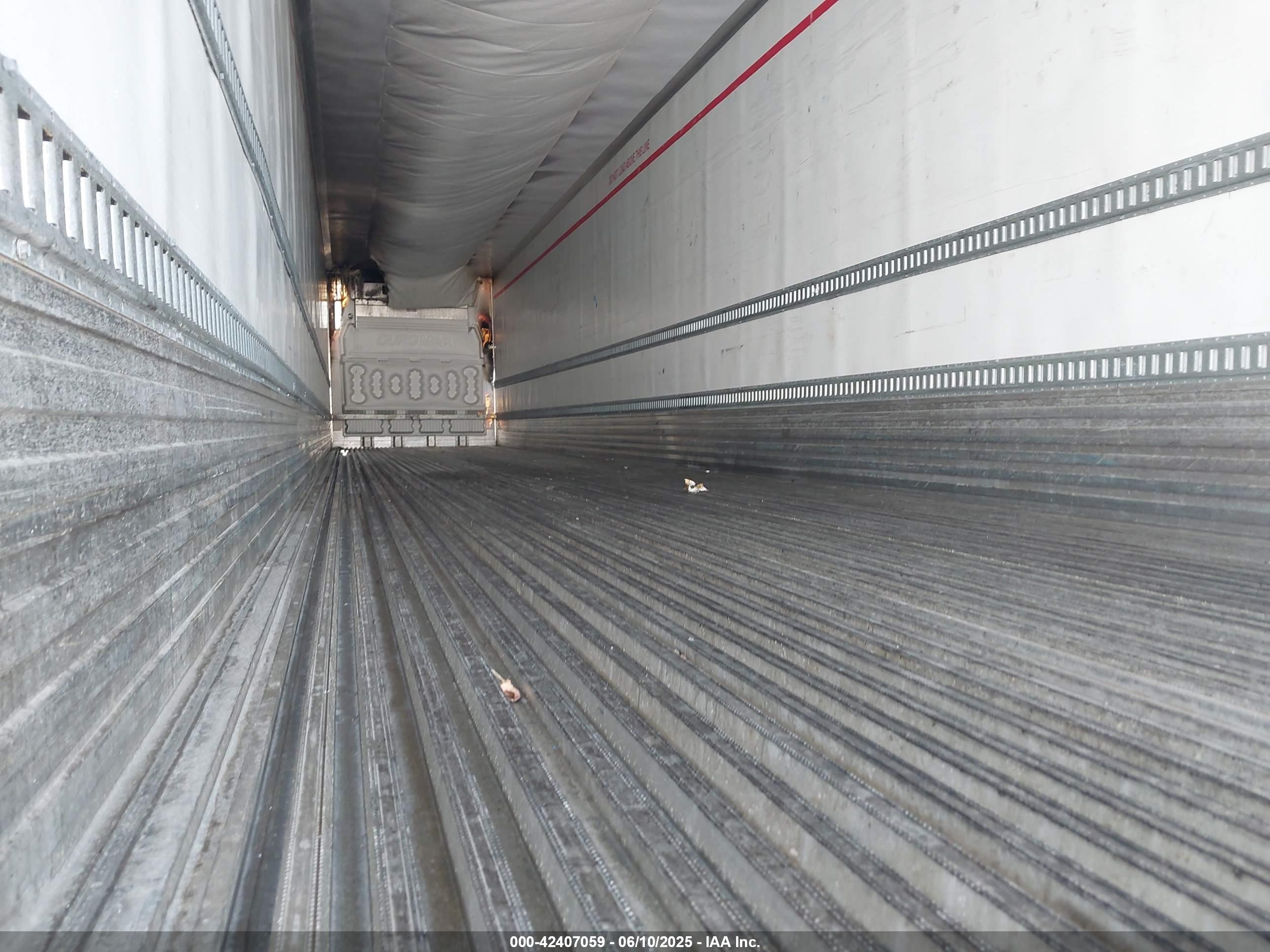 UTILITY TRAILER image 8