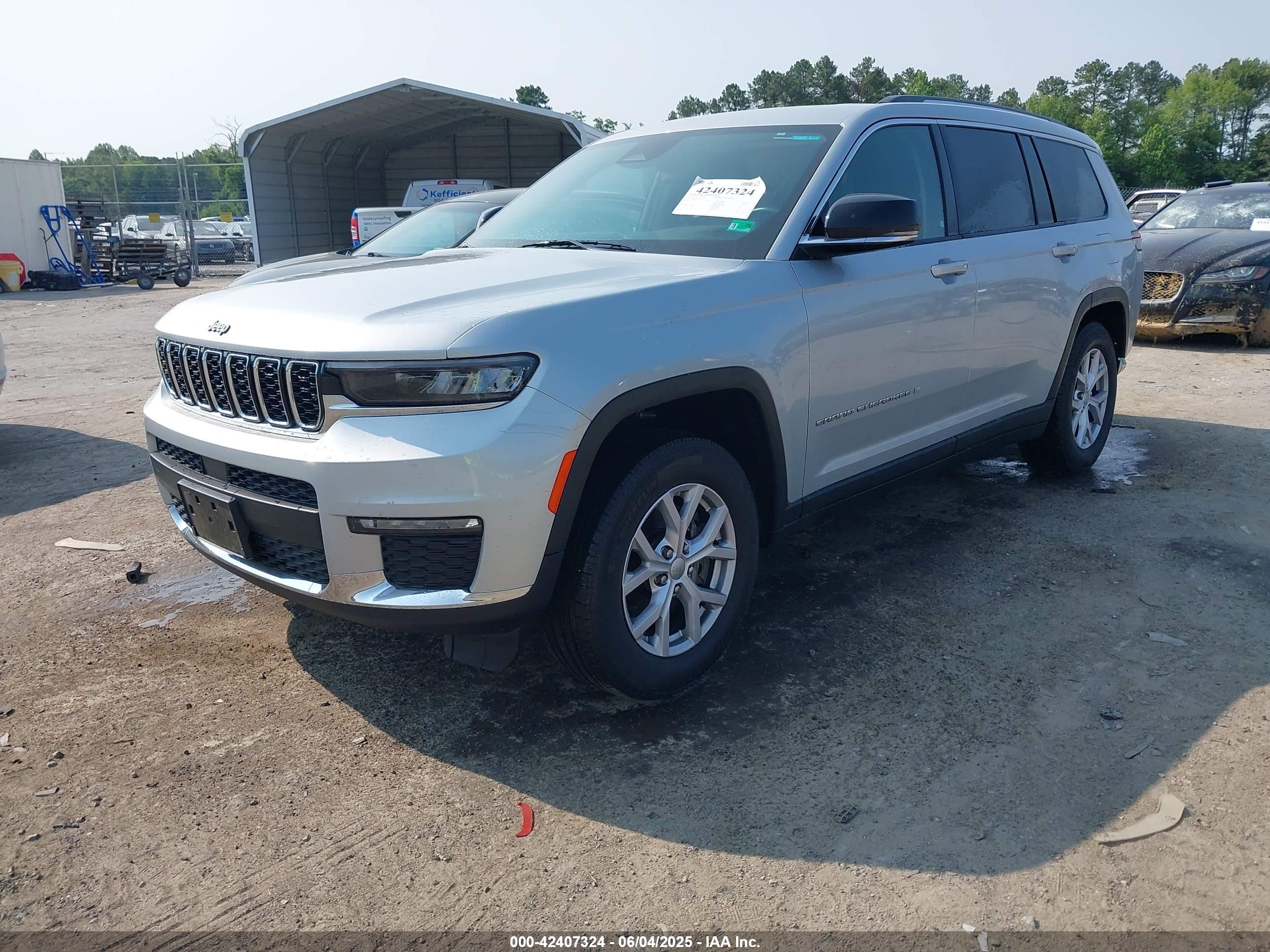 JEEP GRAND image 2