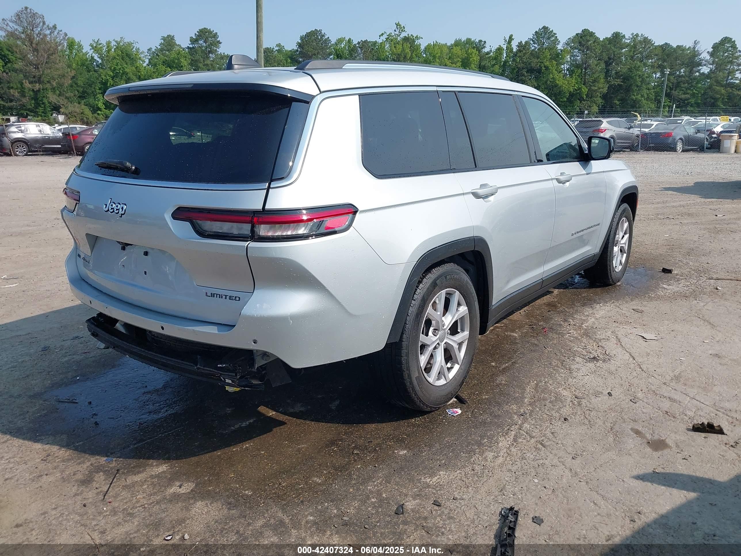 JEEP GRAND image 4