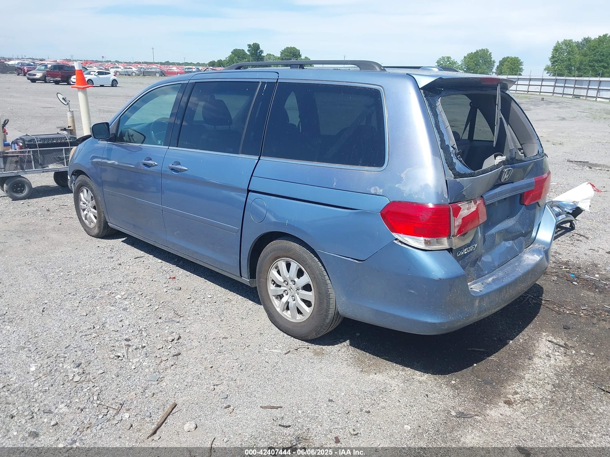 HONDA ODYSSEY image 3