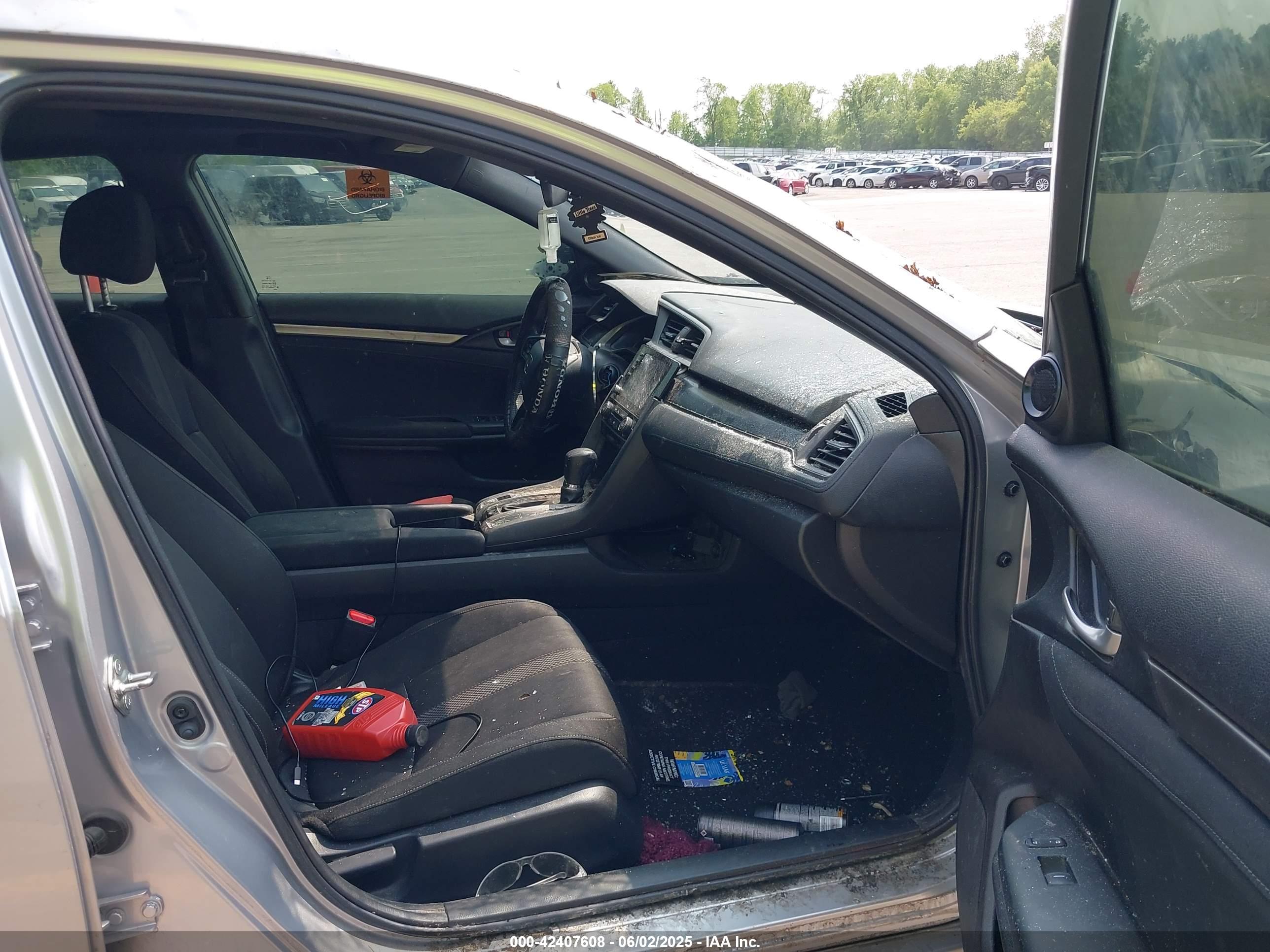 HONDA CIVIC image 5