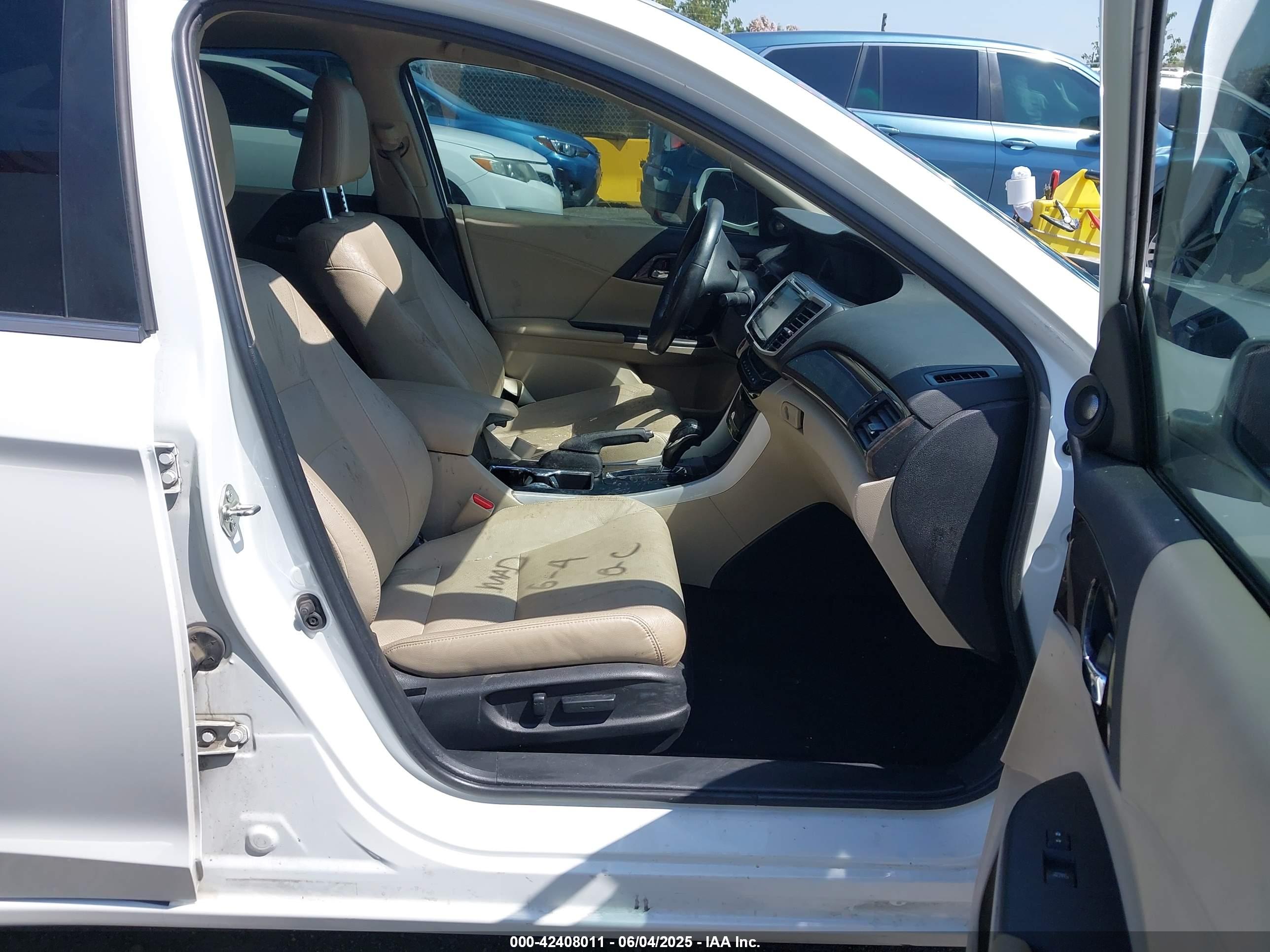 HONDA ACCORD image 5