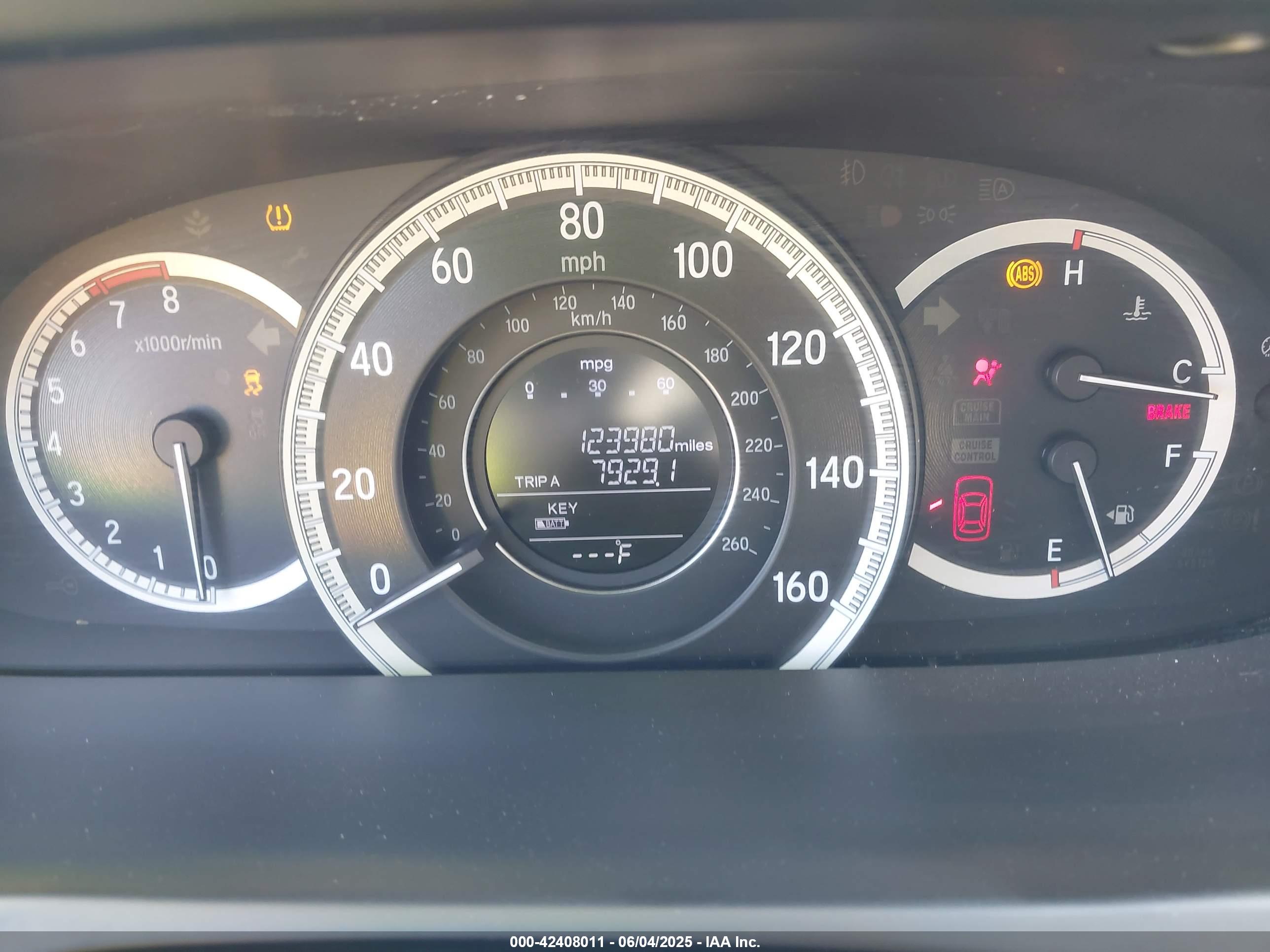 HONDA ACCORD image 7