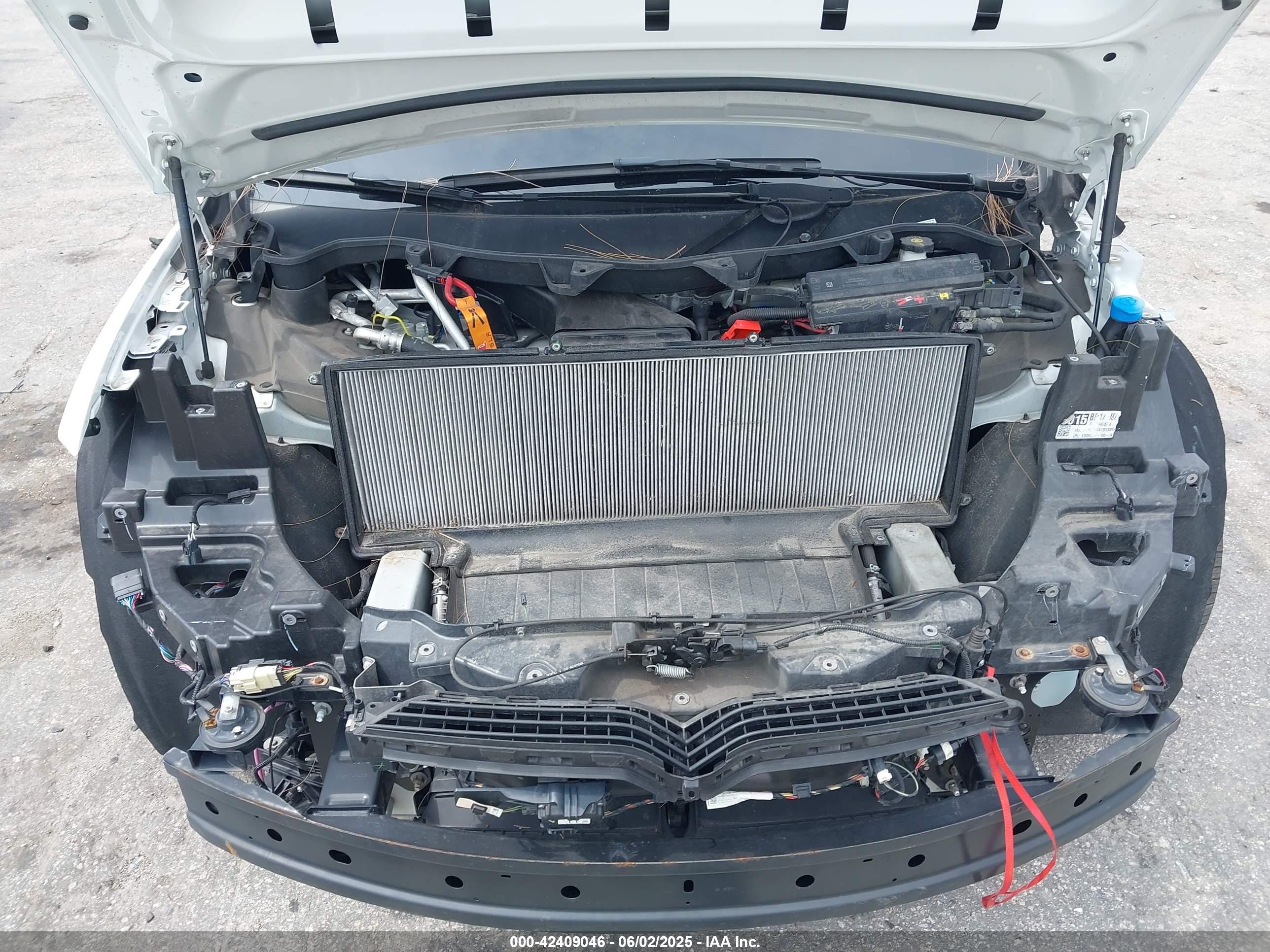 TESLA MODEL image 10