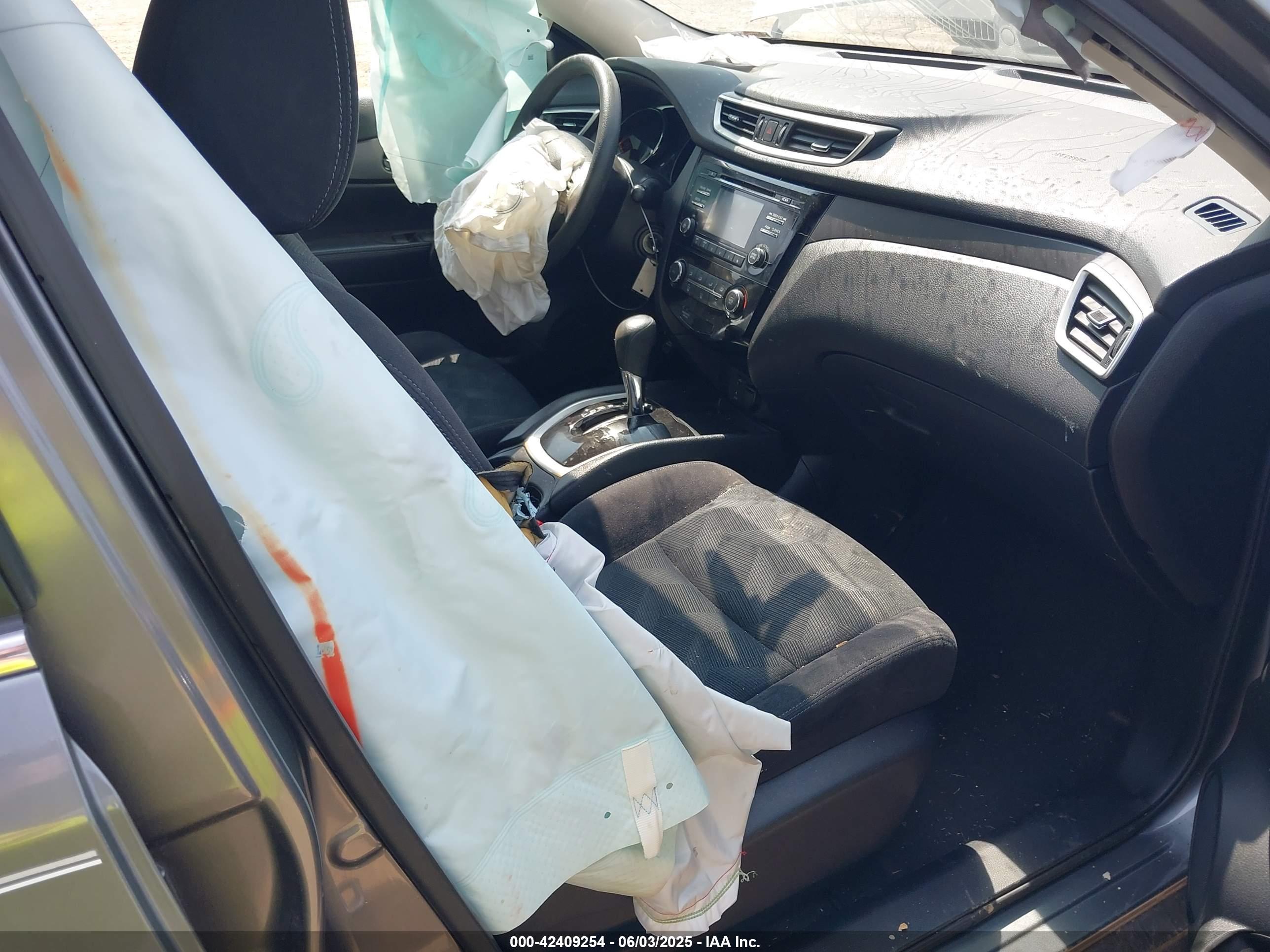 NISSAN ROGUE image 5