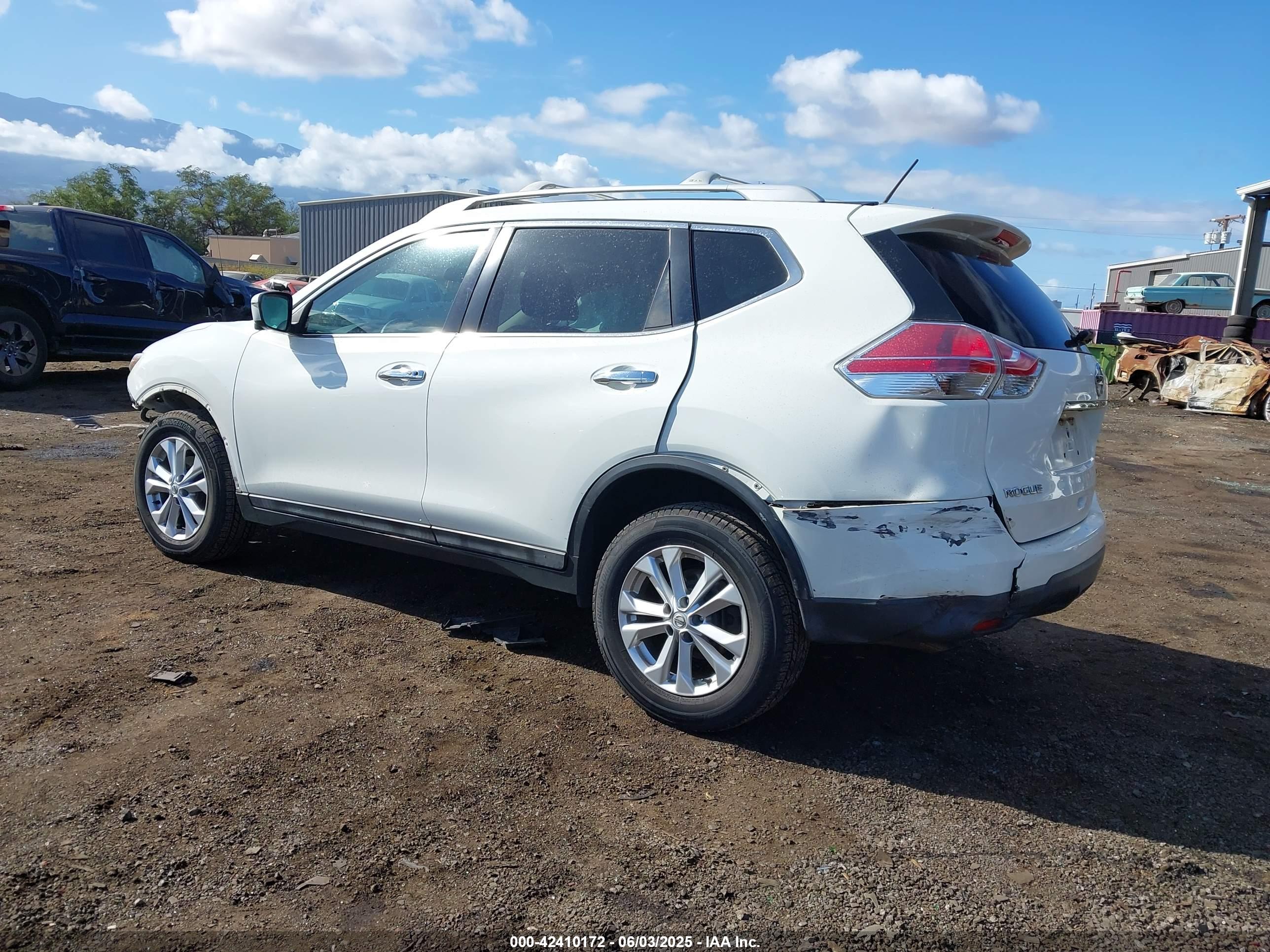 NISSAN ROGUE image 3
