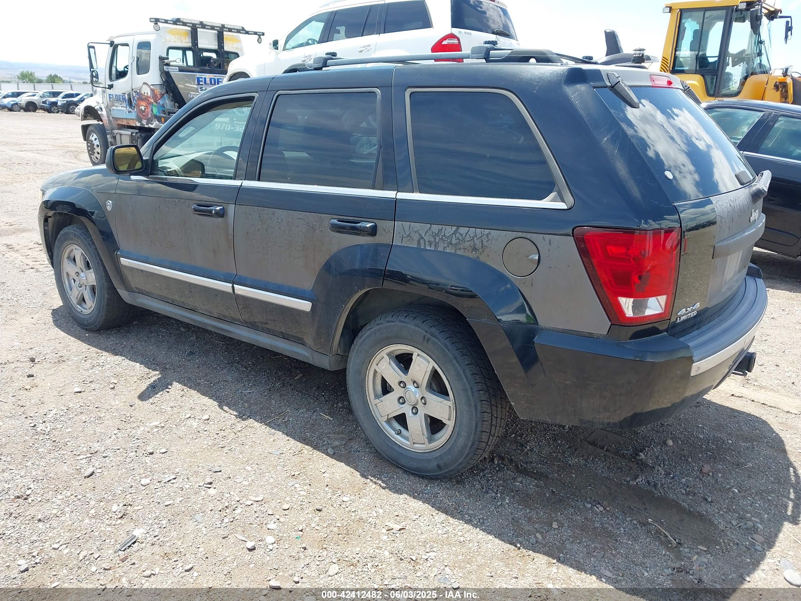 JEEP GRAND image 3