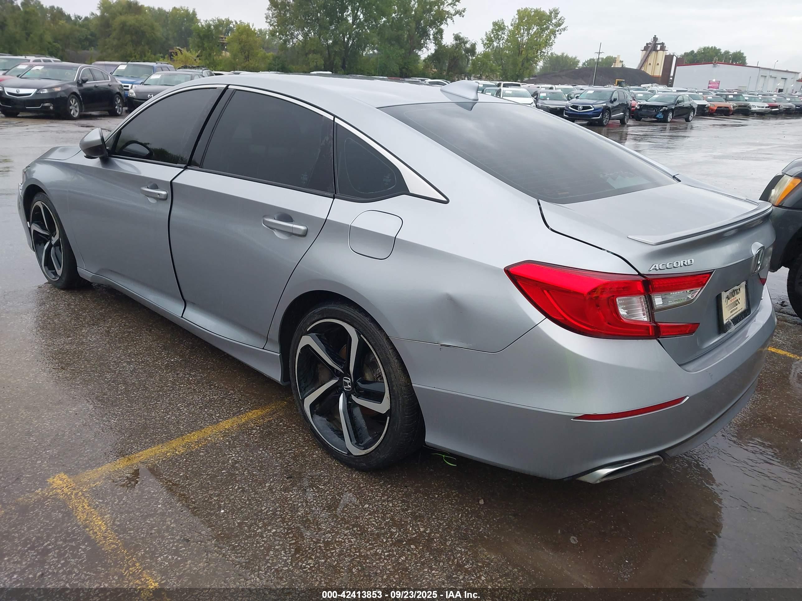 HONDA ACCORD image 3